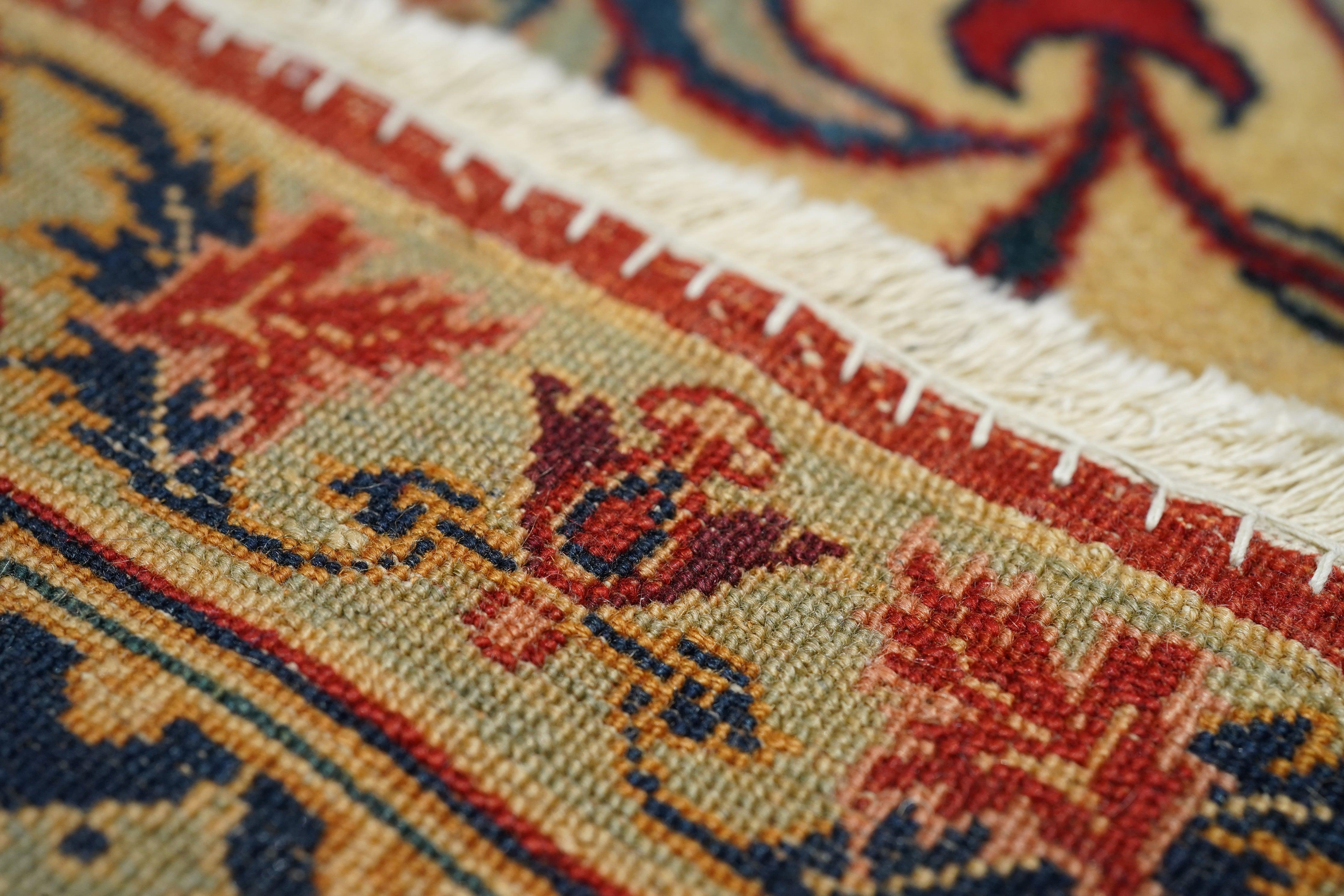 Fine Antique Persian Isfahan Rug 7'7'' x 10'11'' For Sale 5