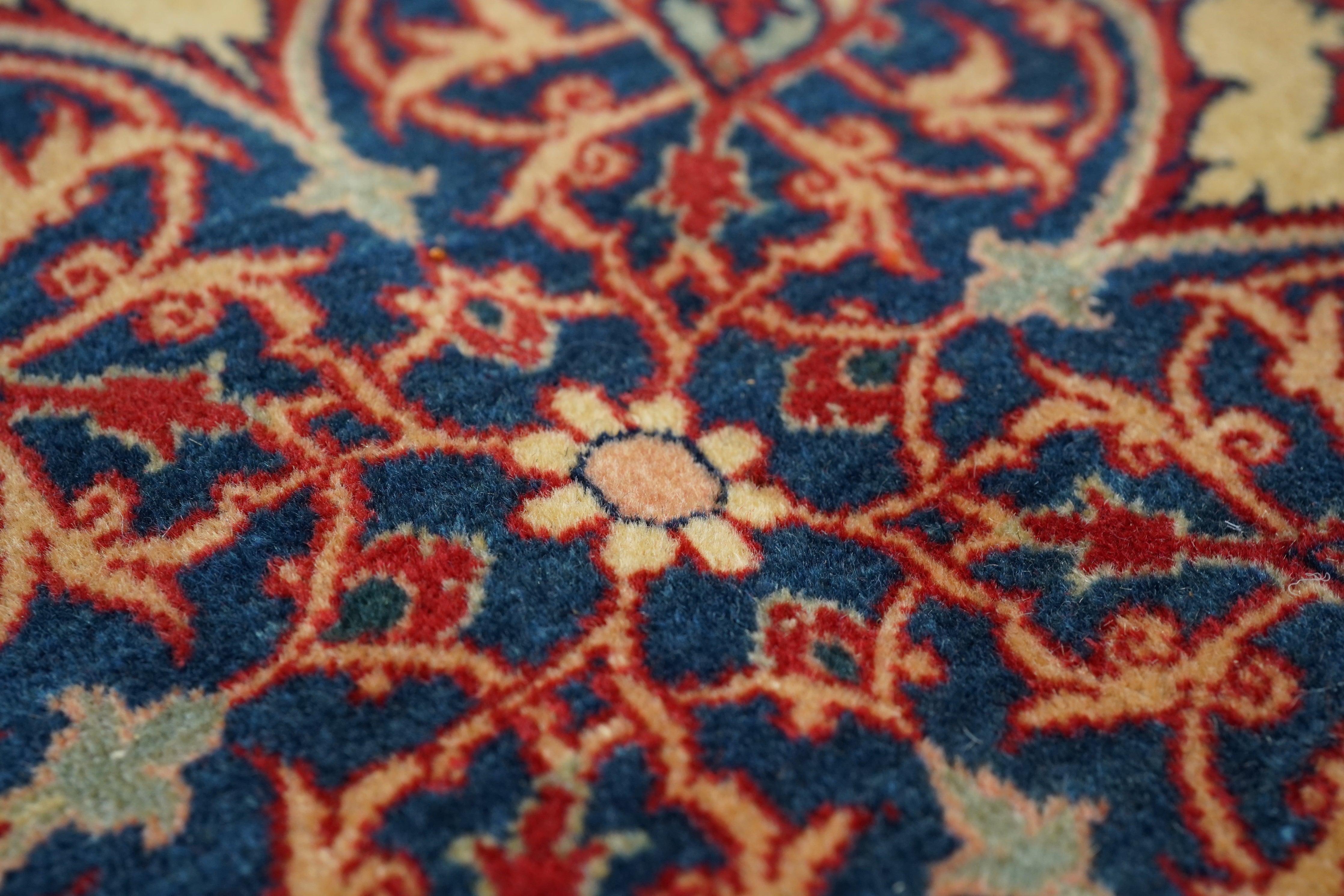 Fine Antique Persian Isfahan Rug 7'7'' x 10'11'' For Sale 1