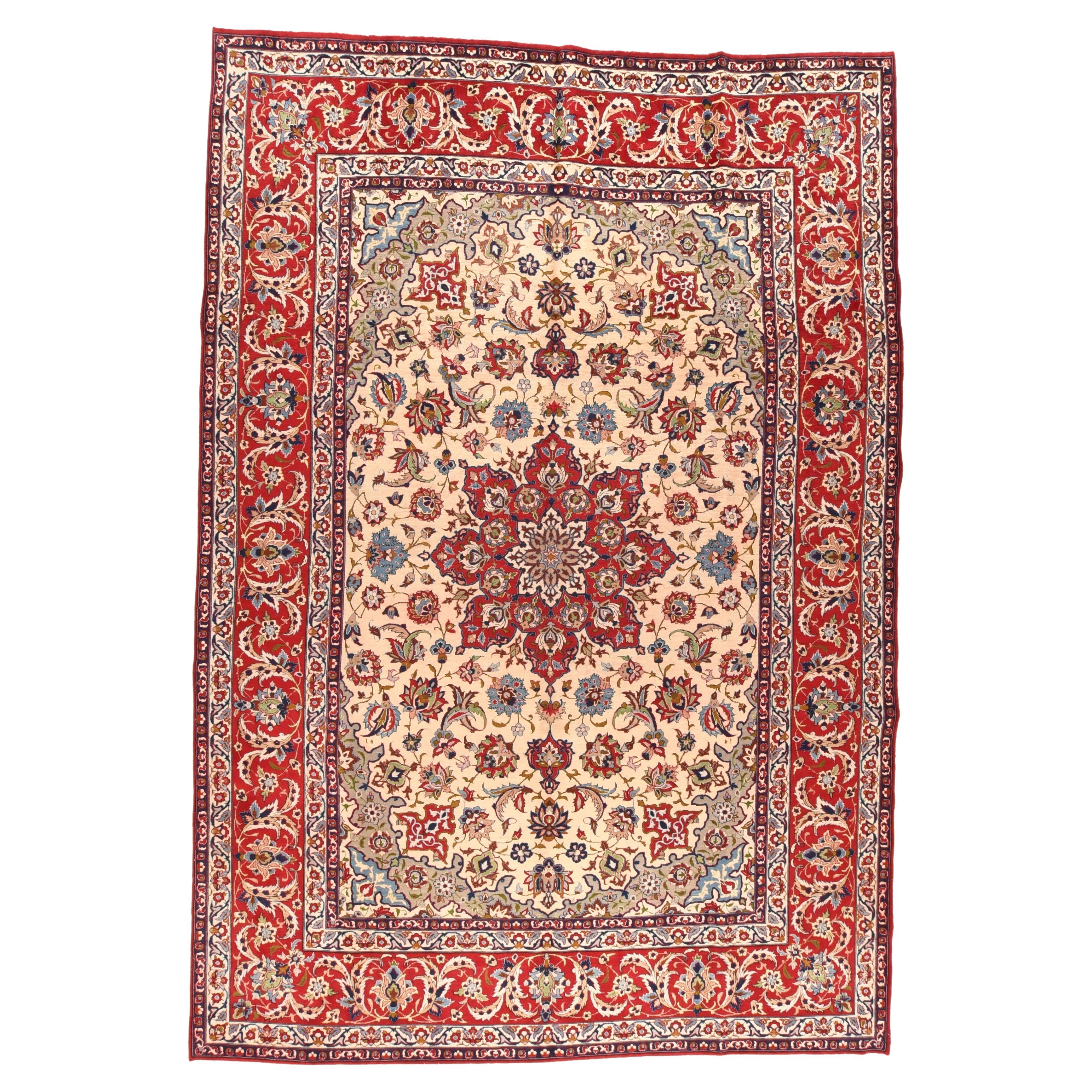 Fine Antique Persian Isfahan Rug 9'7'' x 14'1''
