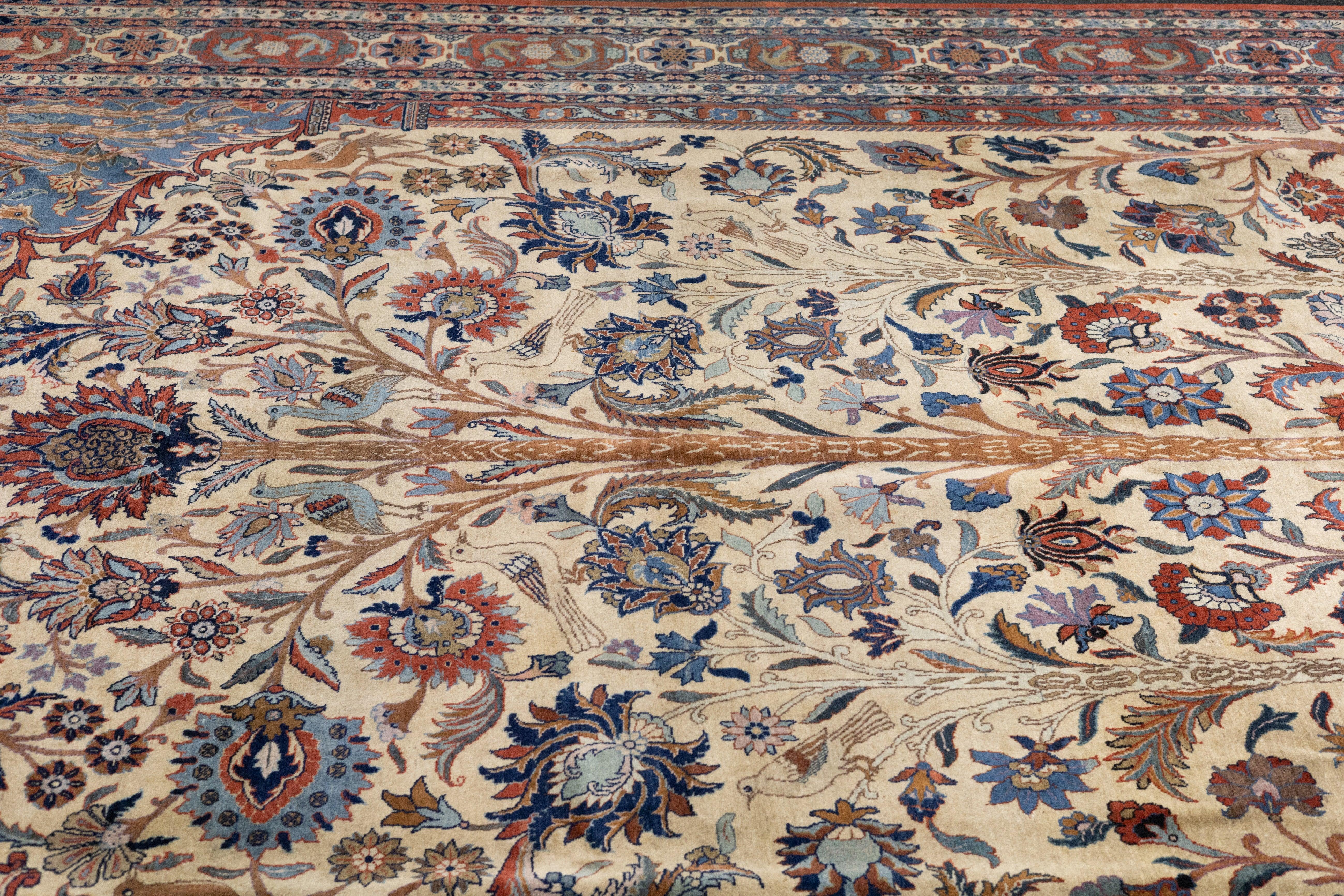 Feiner antiker persischer Isfahan-Baum des Lebens-Teppich 8'5'' x 11'8'' (Wolle) im Angebot