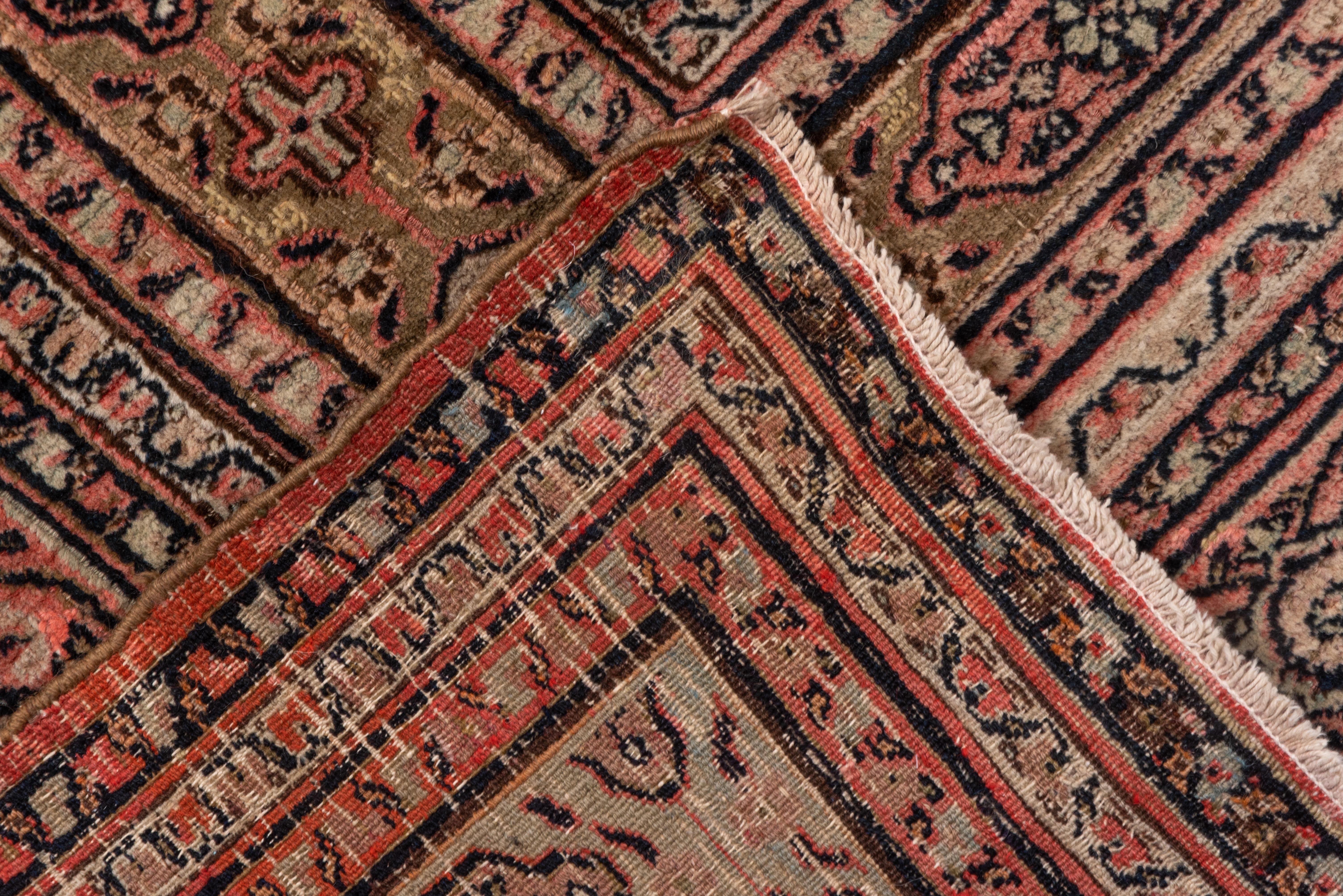 Antiker persischer Khorassan-Mansion-Teppich, um 1900 (Handgeknüpft) im Angebot