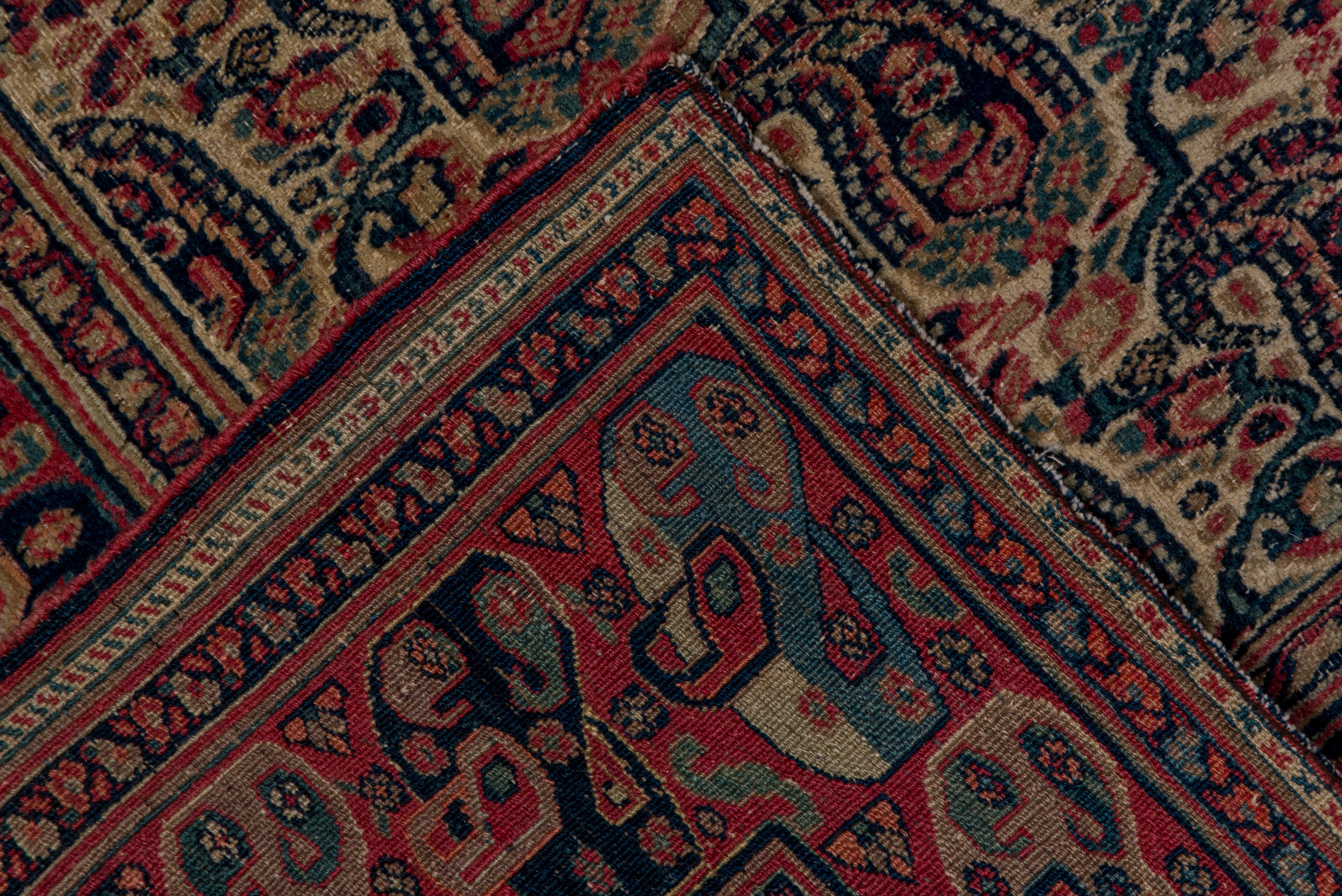 Feiner antiker persischer Khorassan-Teppich, All-Over-Paisley-Feld, um 1900 (Frühes 20. Jahrhundert) im Angebot
