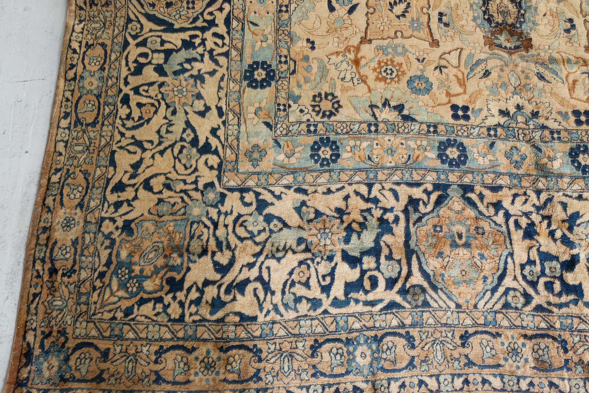 Antique Persian Kirman Handmade Wool Carpet In Good Condition For Sale In New York, NY