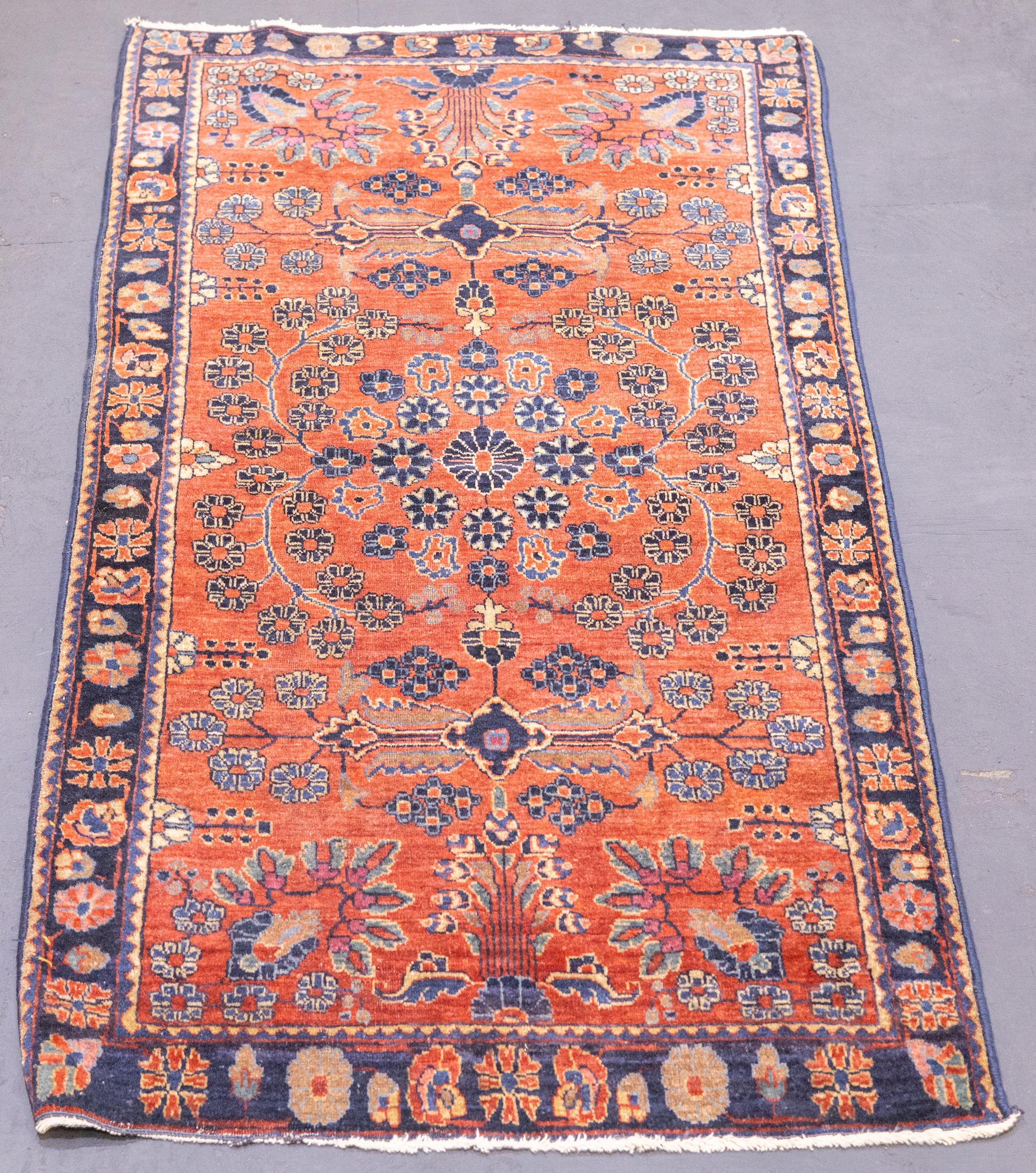 Fine Antique Persian Mohajeran Sarouk Rug 2'5'' x 4'9'' For Sale 1
