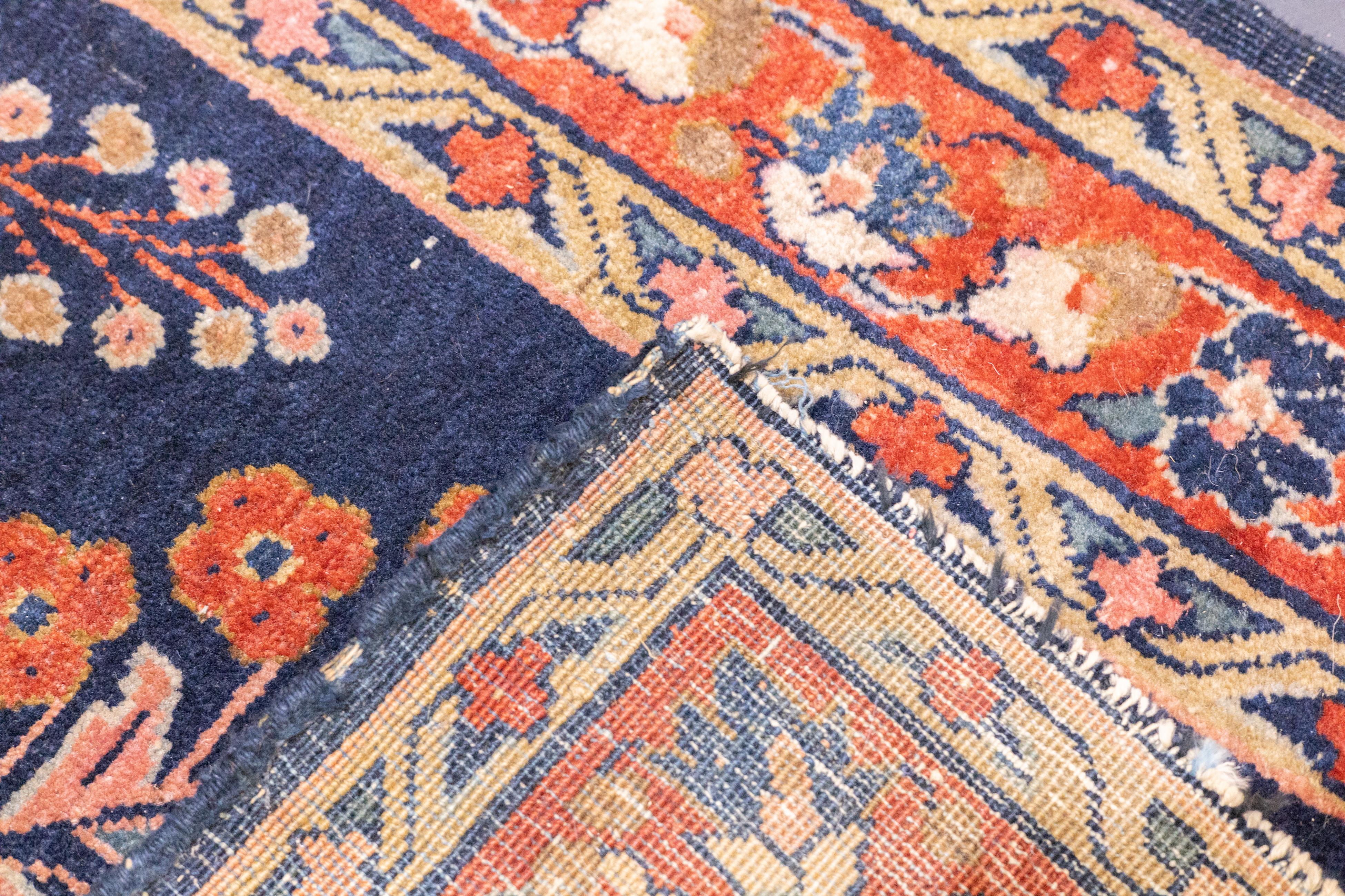 Antiker persischer Mohajeran Sarouk-Teppich aus Sarouk, 2'7'' x 5'4'' im Angebot 5