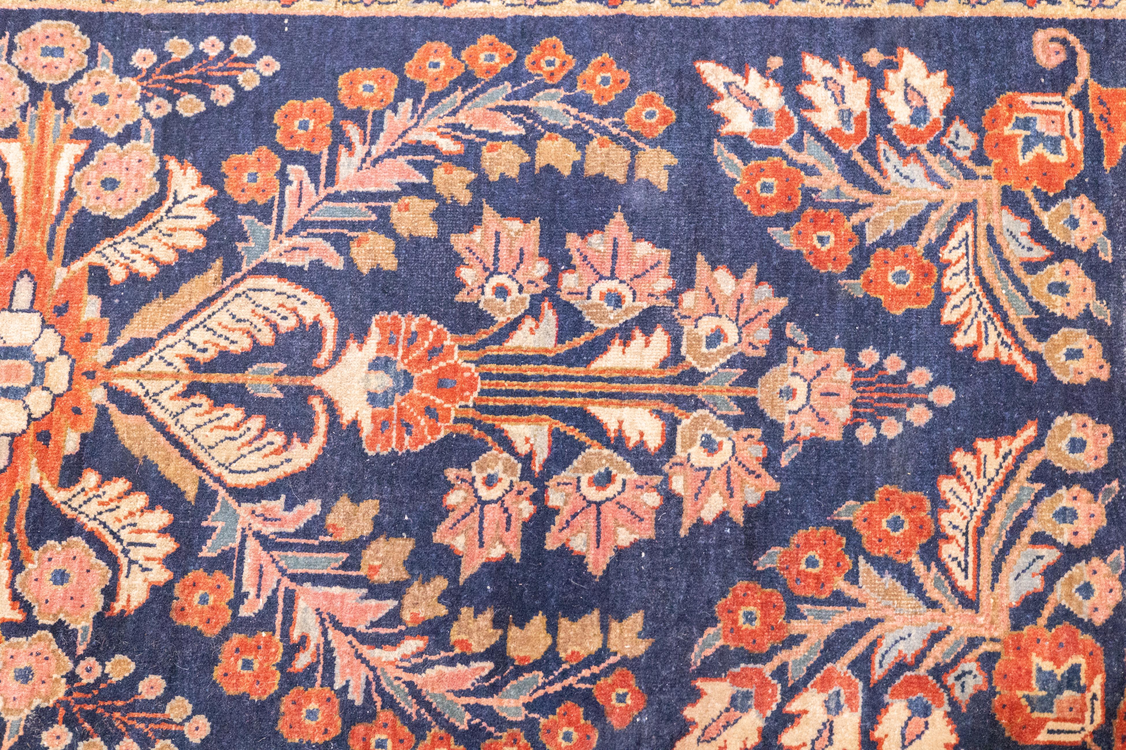 Antiker persischer Mohajeran Sarouk-Teppich aus Sarouk, 2'7'' x 5'4'' im Angebot 1