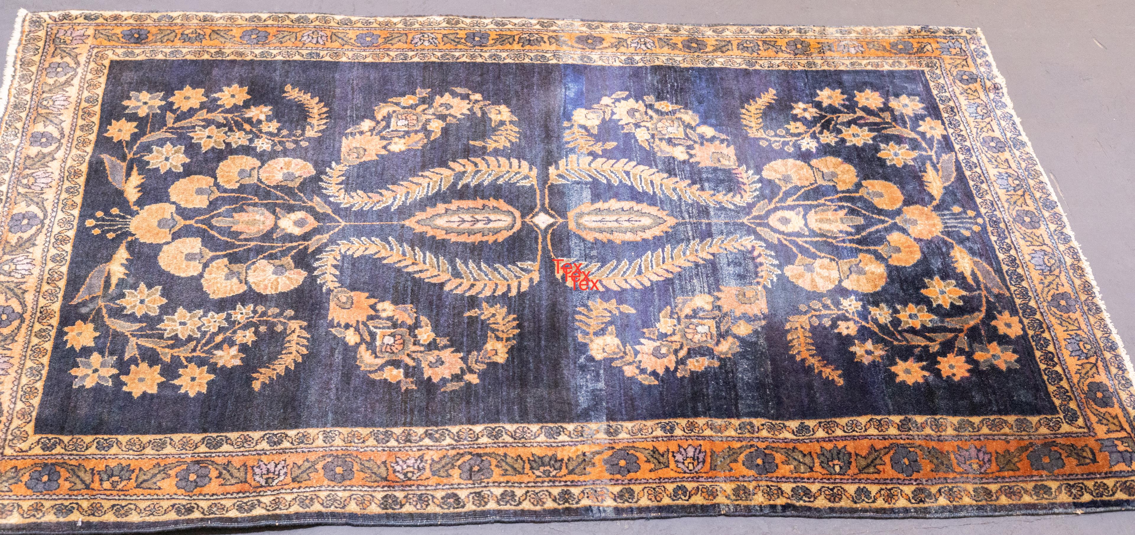 Antiker persischer Mohajeran Sarouk-Teppich aus Sarouk, 3'4'' x 4'11'' (Handgeknüpft) im Angebot