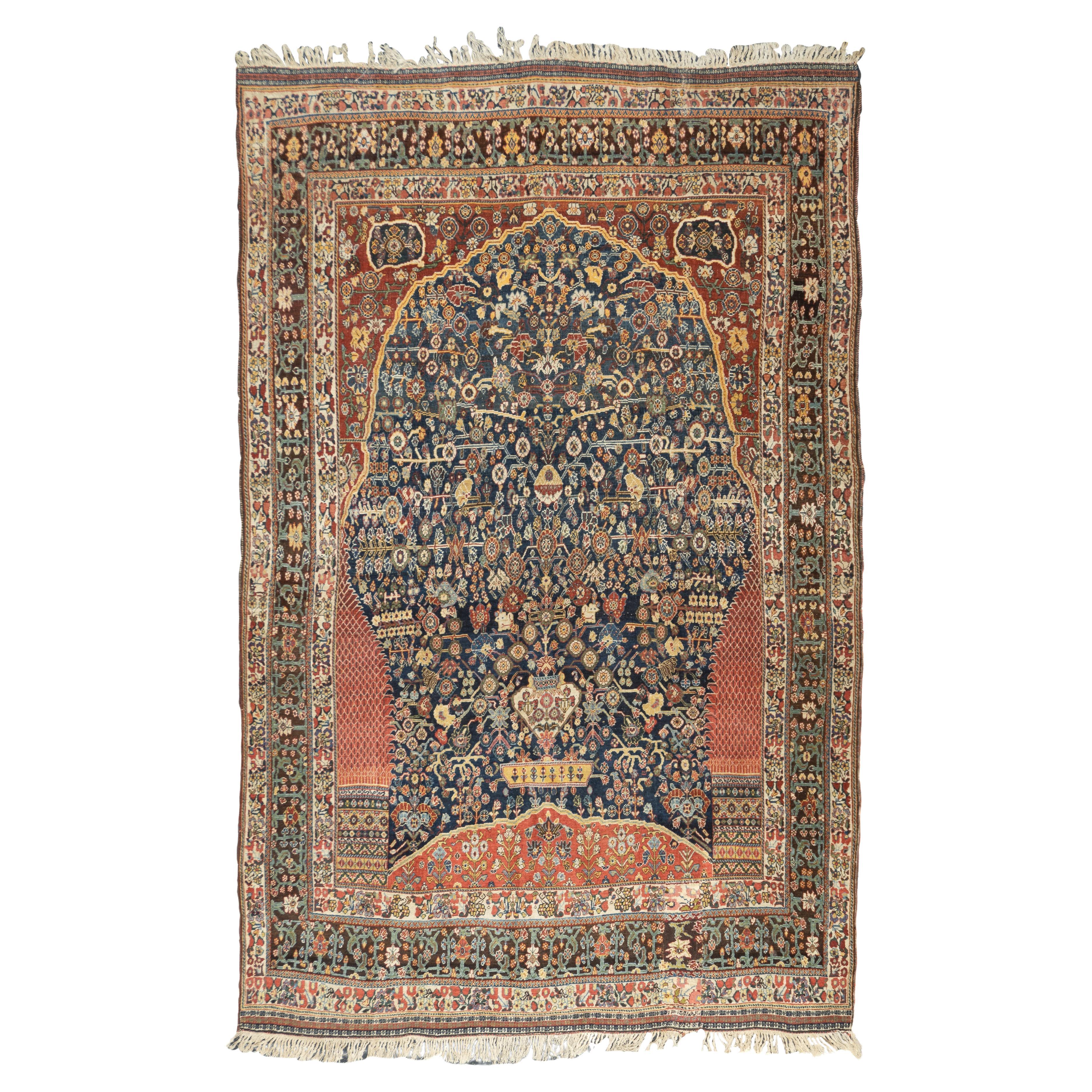 Fine Antique Persian Qashqai Rug 5'7'' x 8'10''