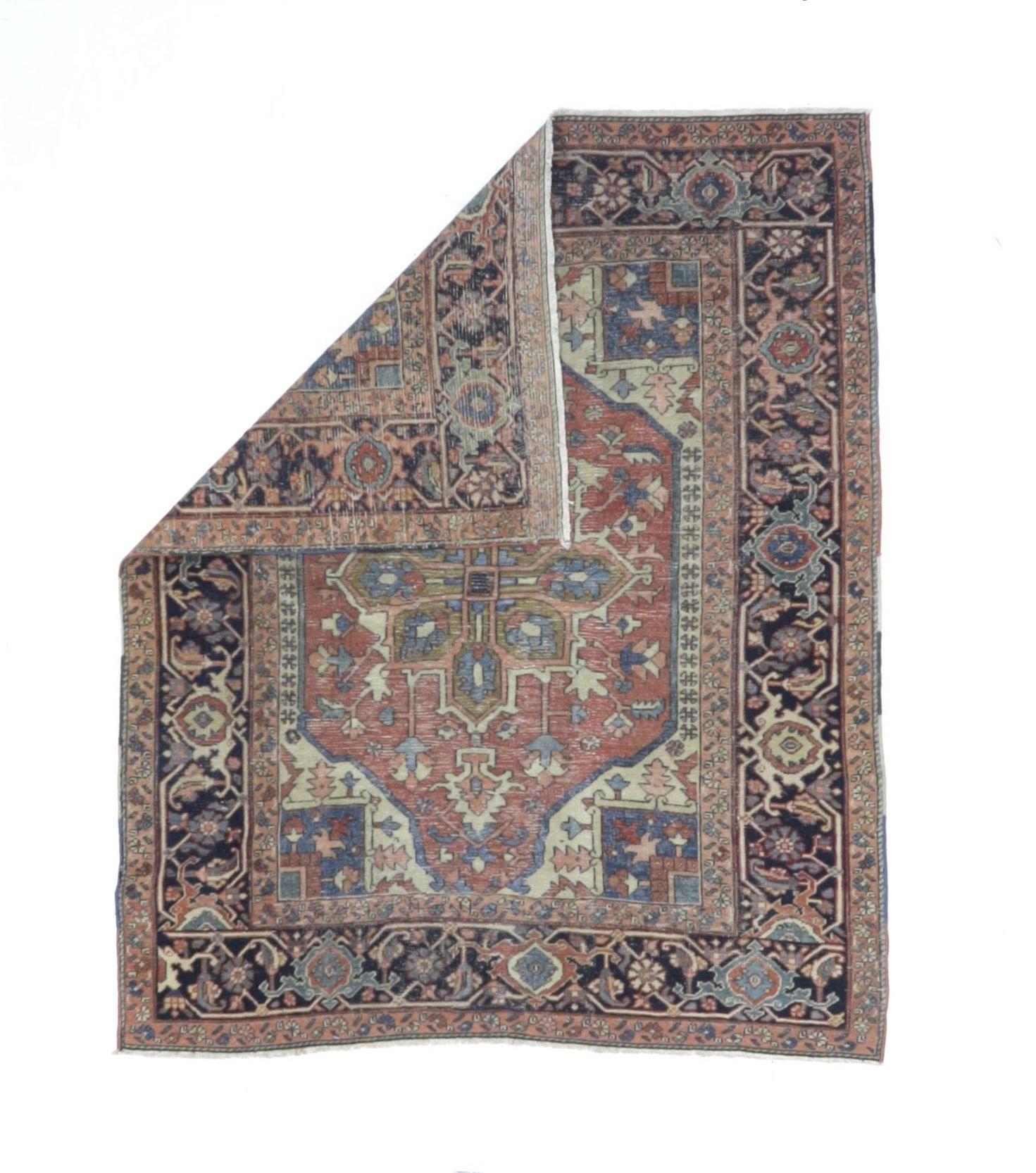 Feiner antiker persischer Serapi-Wollteppich 4'9