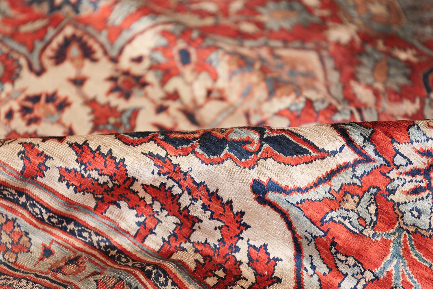 Nazmiyal Collection Antique Persian Silk Heriz Carpet. Size: 10 ft x 13 ft 5