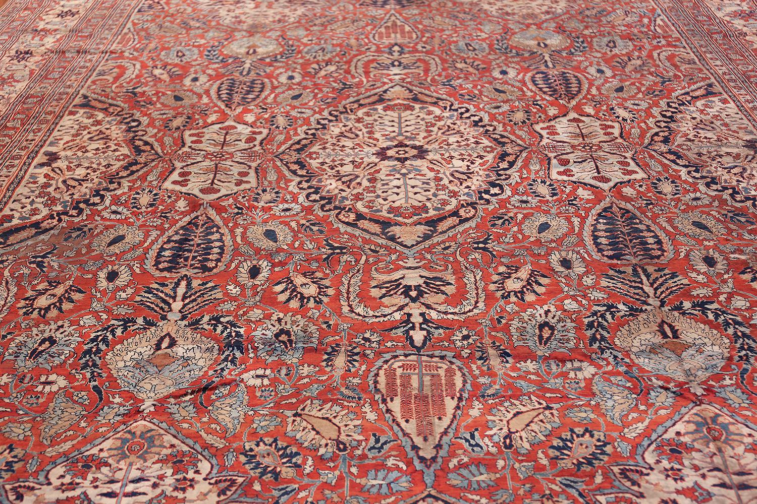 Heriz Serapi Nazmiyal Collection Antique Persian Silk Heriz Carpet. Size: 10 ft x 13 ft