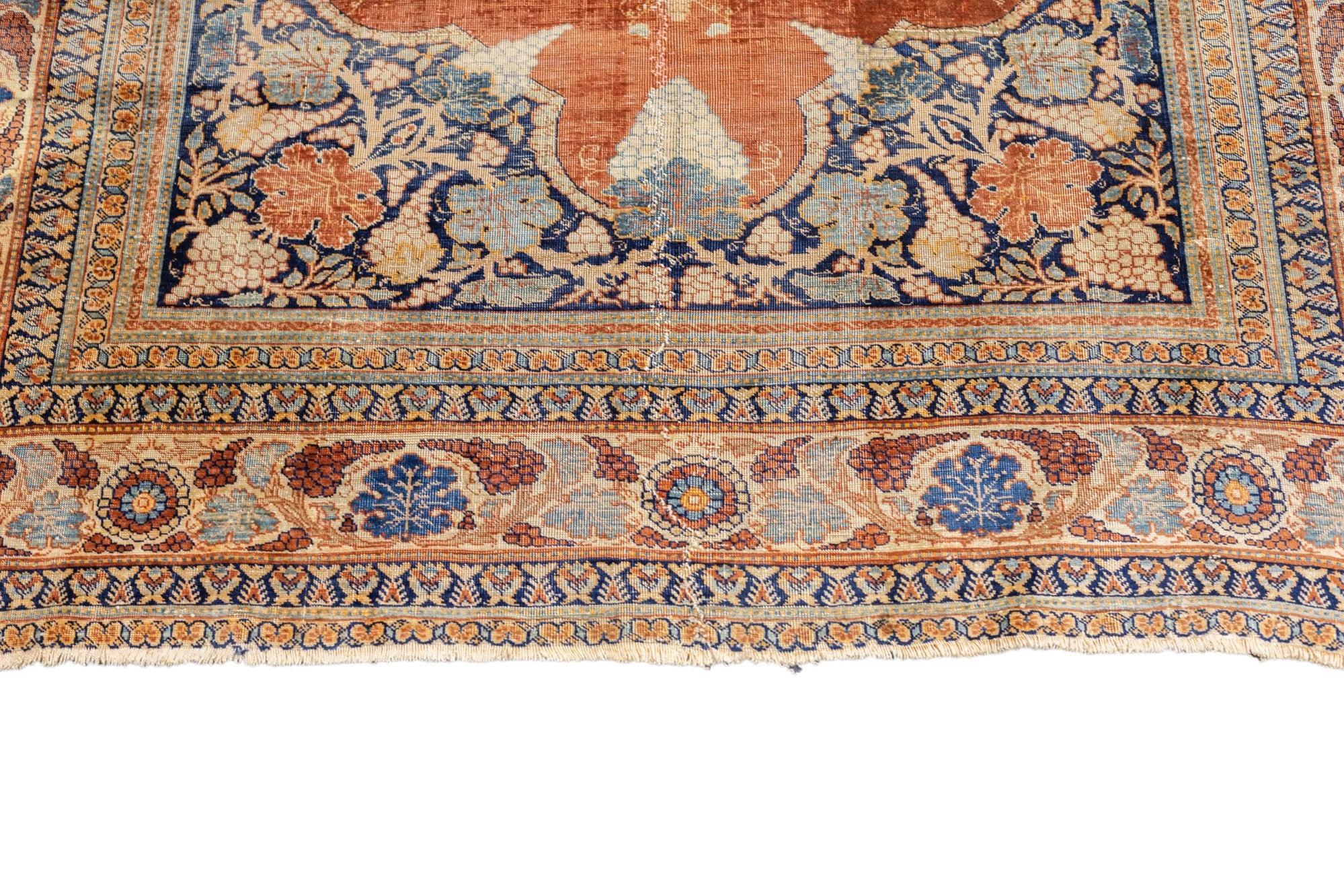 Fine Antique Persian Silk Heriz Rug 3'9'' x 5'3'' For Sale 1