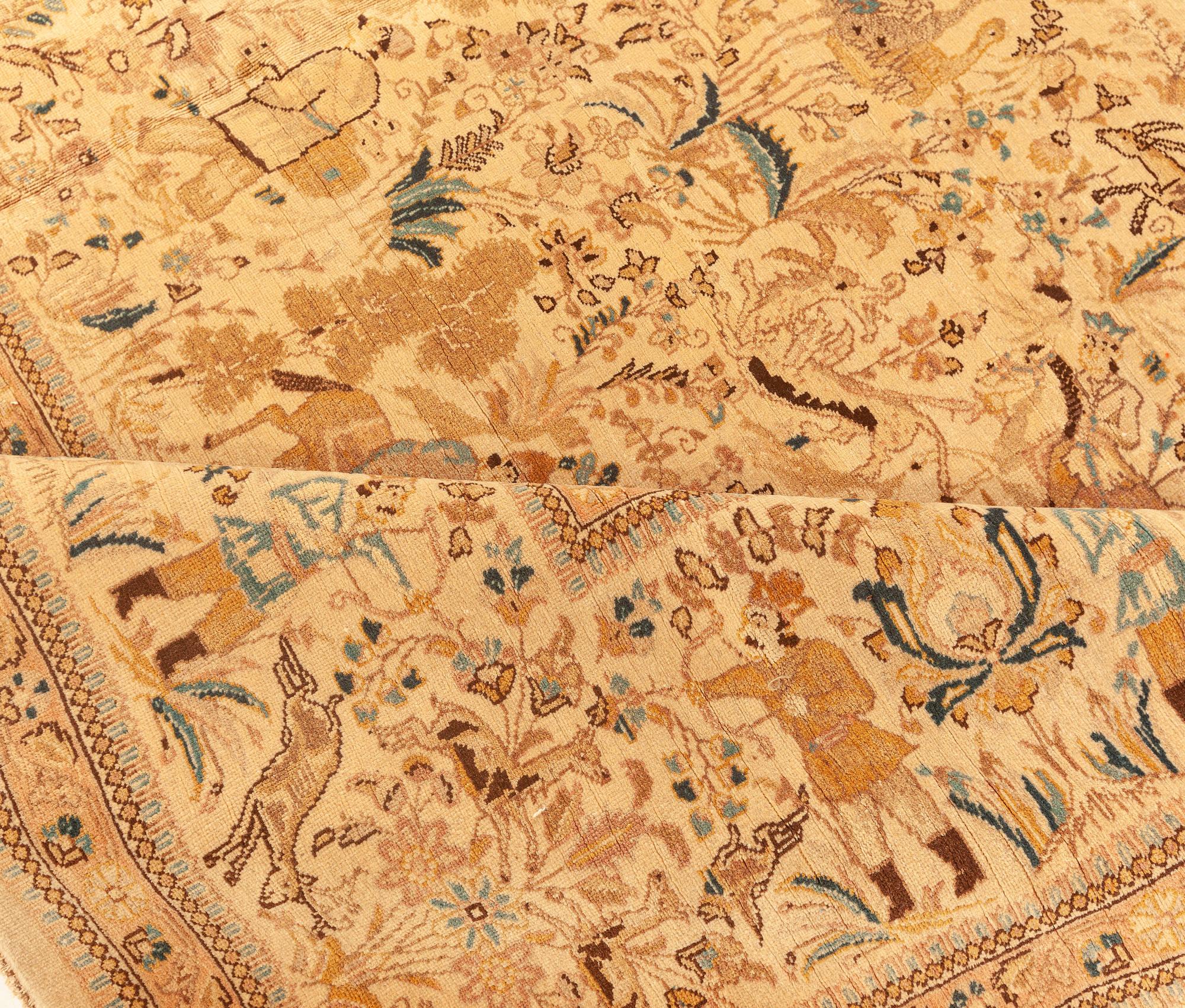 Fine Antique Persian Tabriz Handmade Wool Rug
Size: 13'6