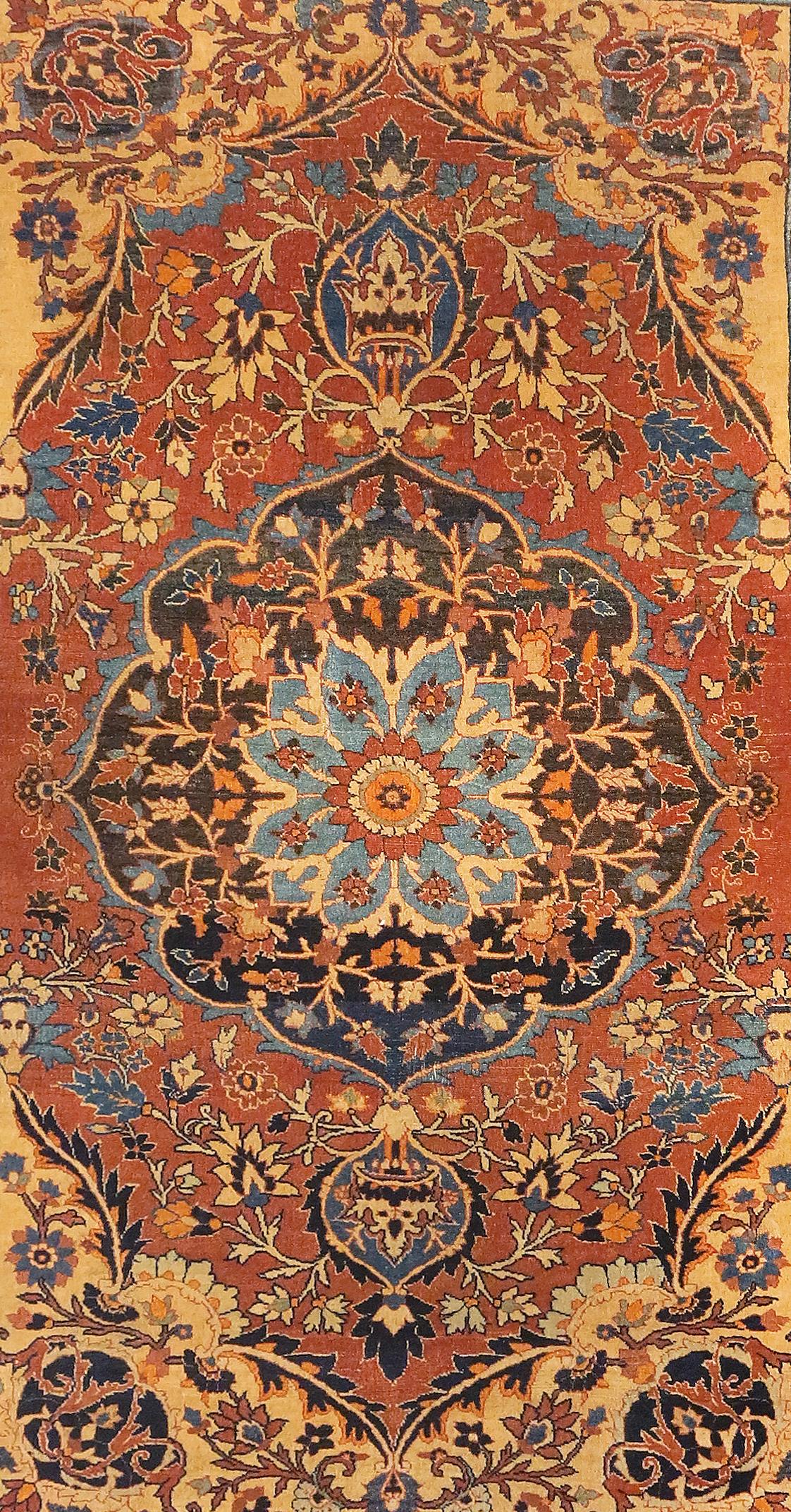 Antico tappeto persiano Tabriz Haji Jallili, annodato a mano, 1890 circa, Un tappeto Tabriz è un tipo di tappeto persiano proveniente dalla città di Tabriz, la capitale della provincia dell'Azarbaijan orientale, nel nord-ovest dell'Iran, totalmente