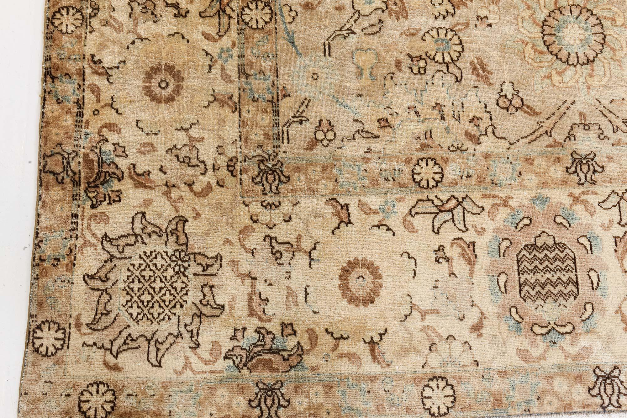Antique Persian Tabriz Handmade Wool Carpet In Good Condition For Sale In New York, NY