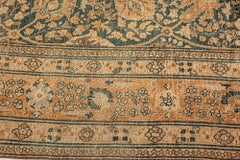 Doris Leslie Blauer antiker persischer Täbris-Teppich aus handgefertigter Wolle