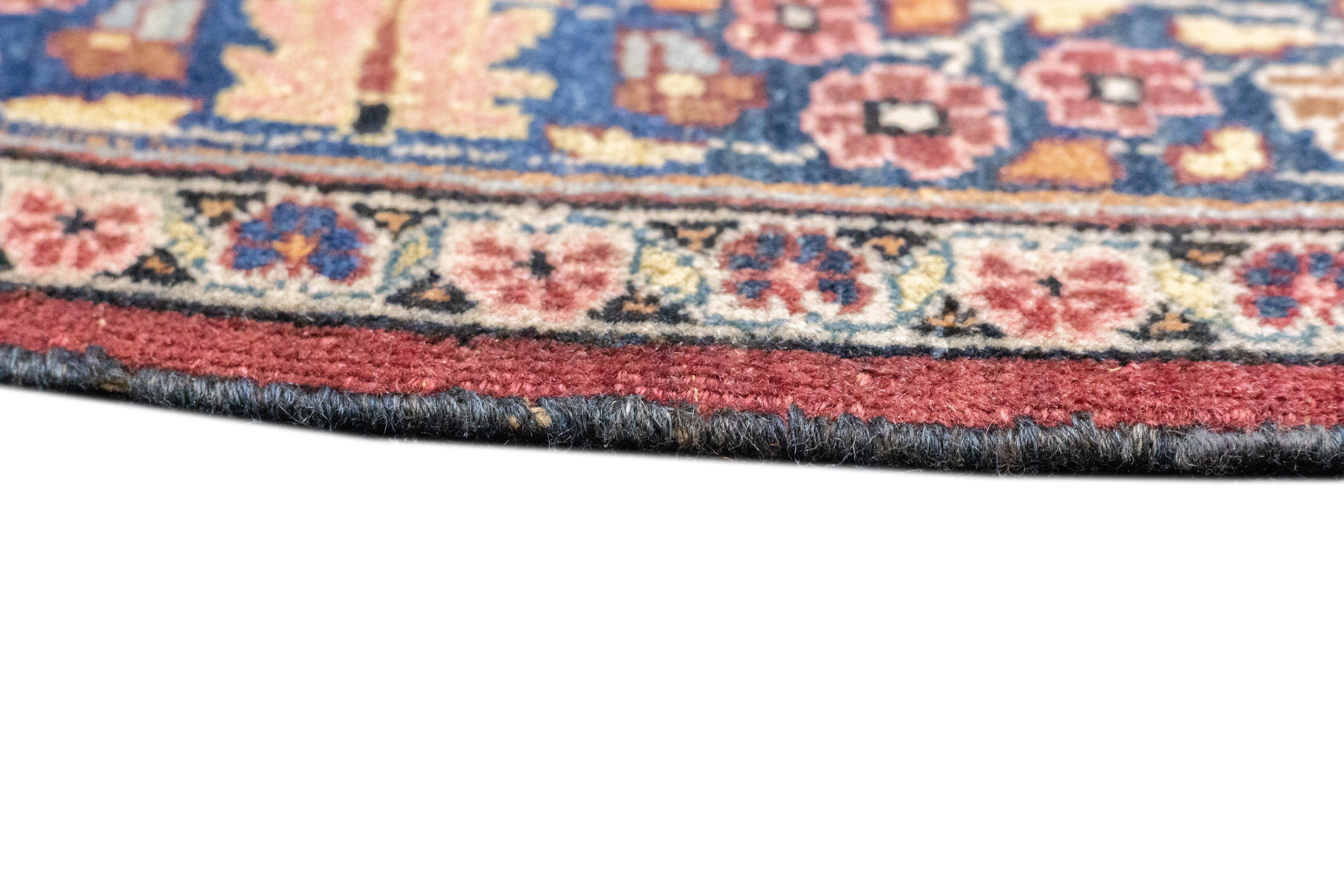 Feiner antiker persischer Täbris-Teppich 8'3'' x 11'9'' (19. Jahrhundert) im Angebot