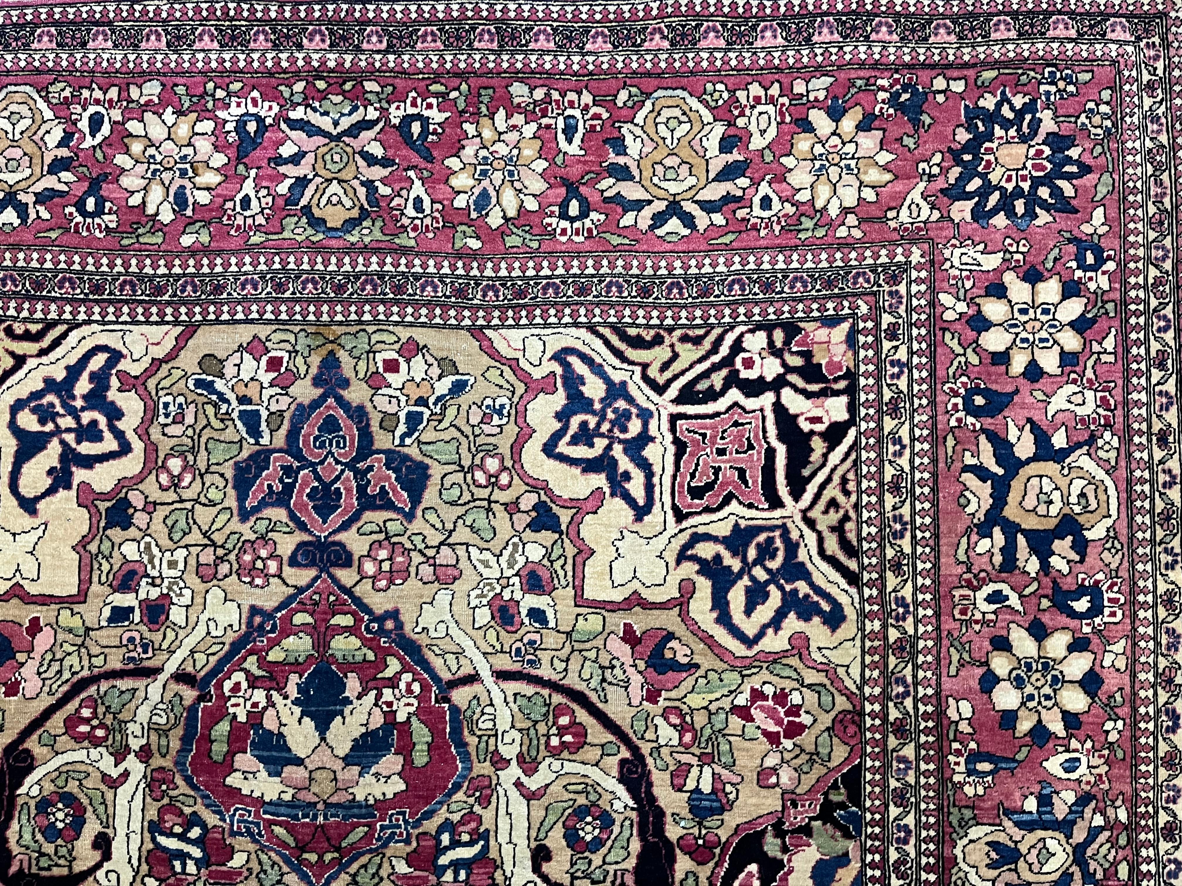 Fine Antique Persian Tehran Rug 4'6