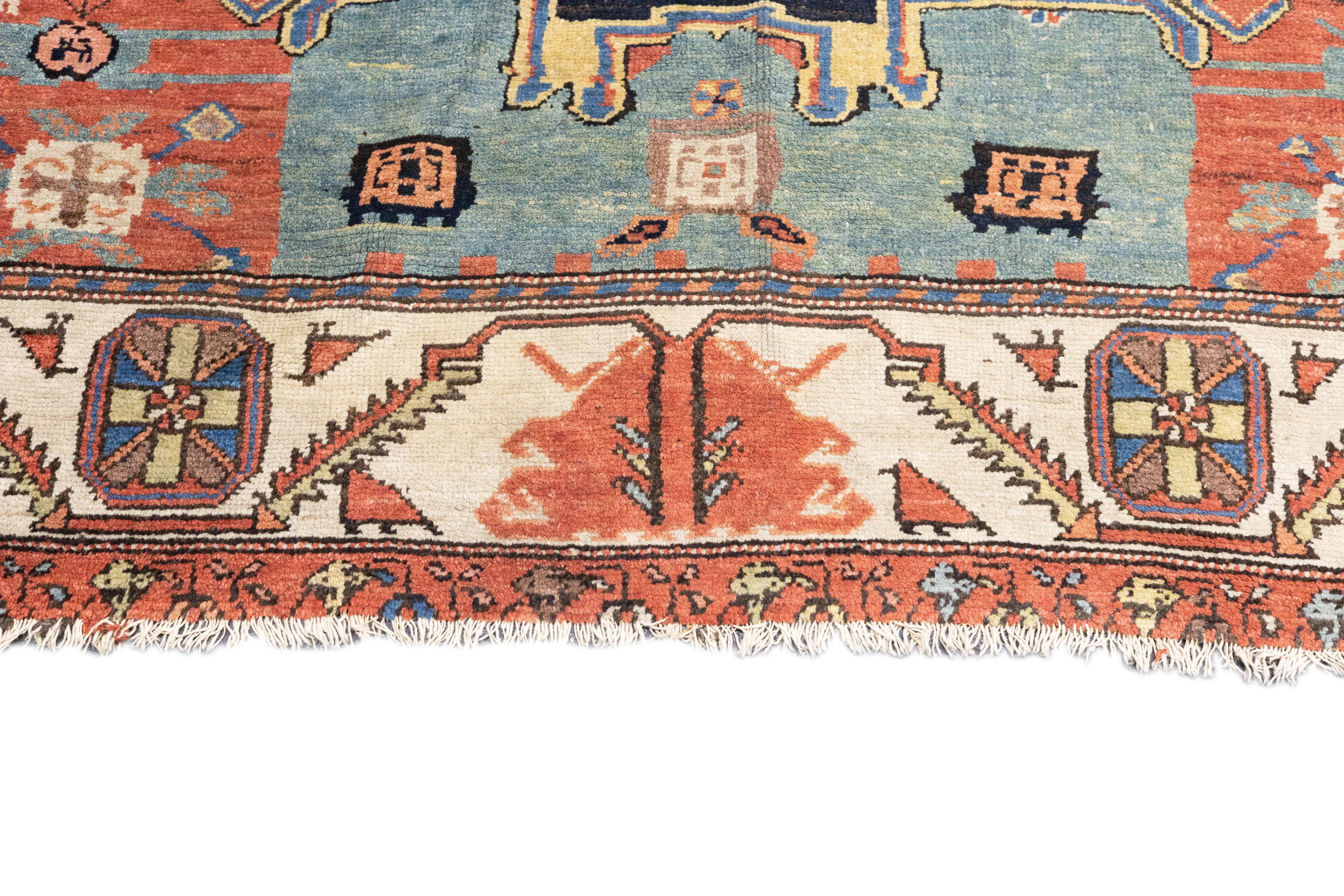 20th Century Fine Antique Persian Tribal Bakhtiari Rug 4'11'' x 9'7'' For Sale