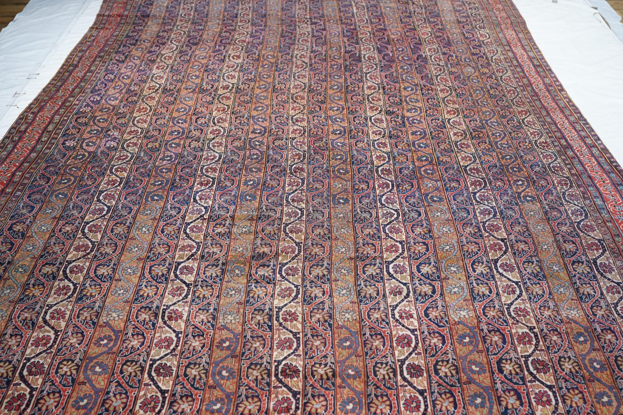 Late 19th Century Fine Antique Persian Tribal Qashqi Rug For Sale