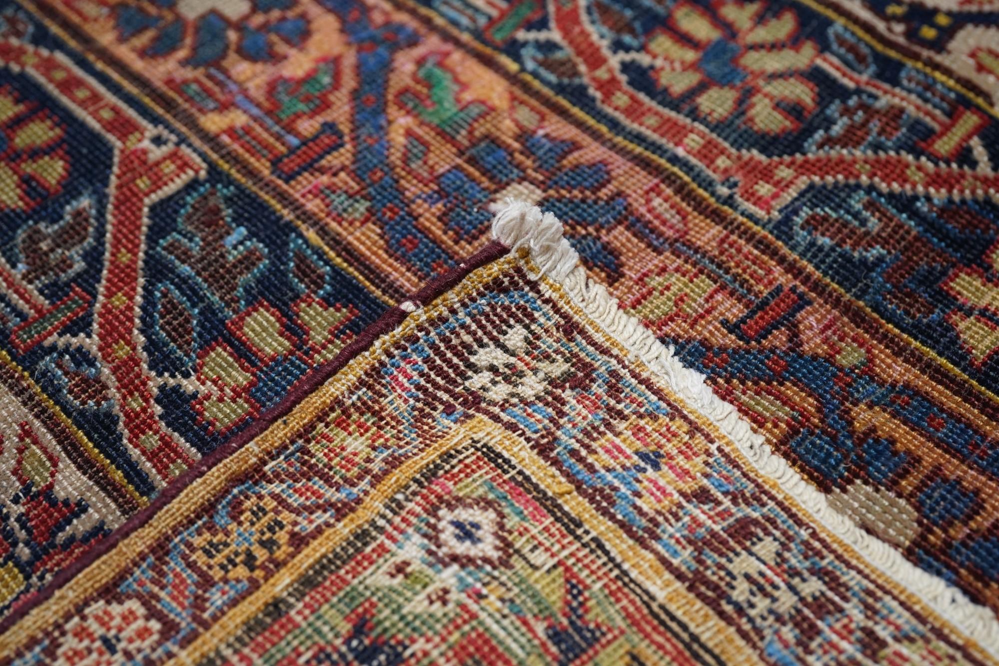 Fine Antique Persian Tribal Qashqi Rug For Sale 3