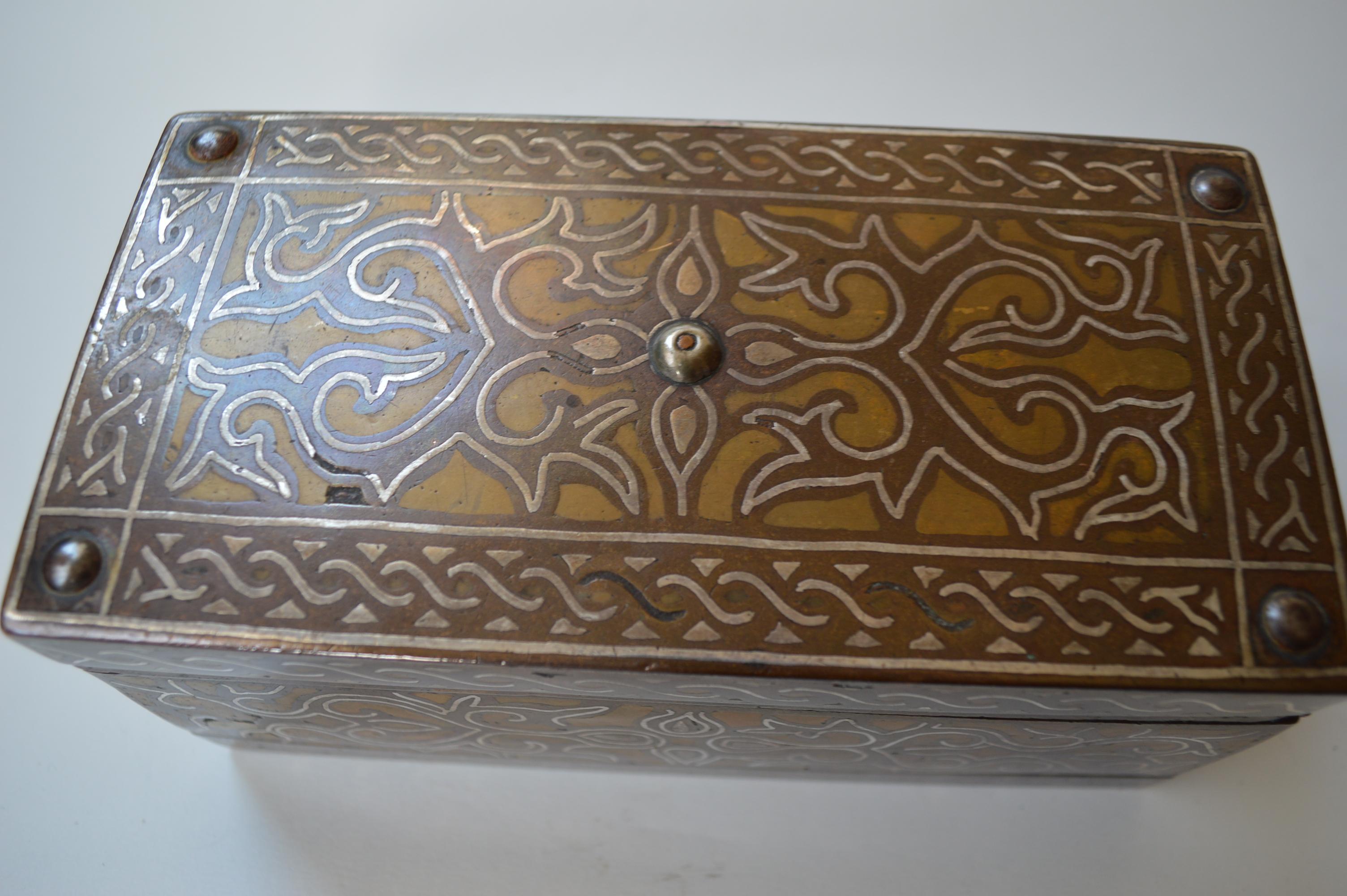 Fine Antique Philippine Bronze Silver Brass Inlaid Betel Box Collectible Boxes For Sale 2