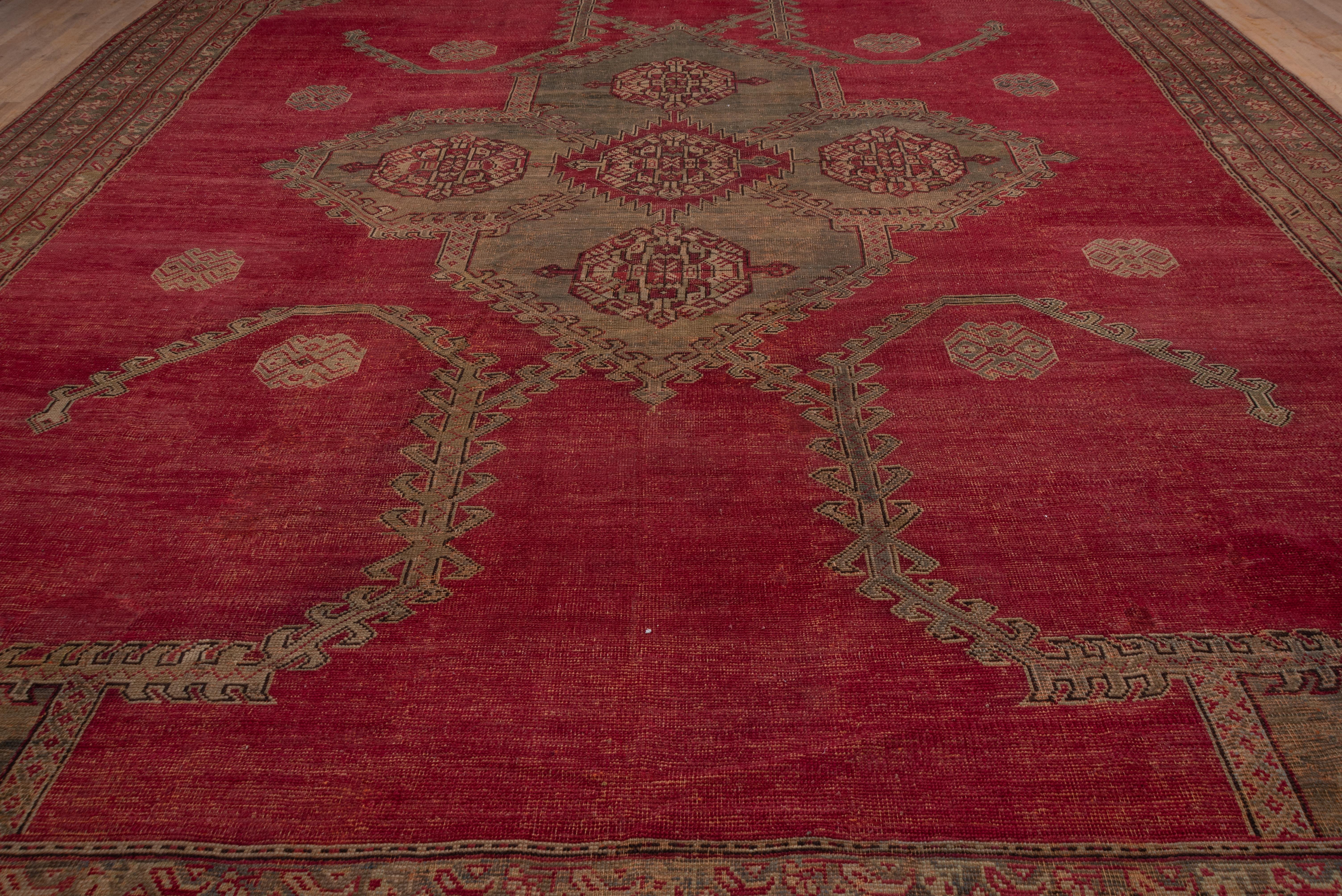 Turc Magnifique tapis rouge ancien d'Oushak, vers 1900 en vente