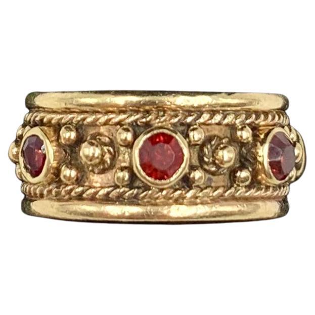 Fine Antique Renaissance Style Garnet 14K Gold Band Ring, 19th Century