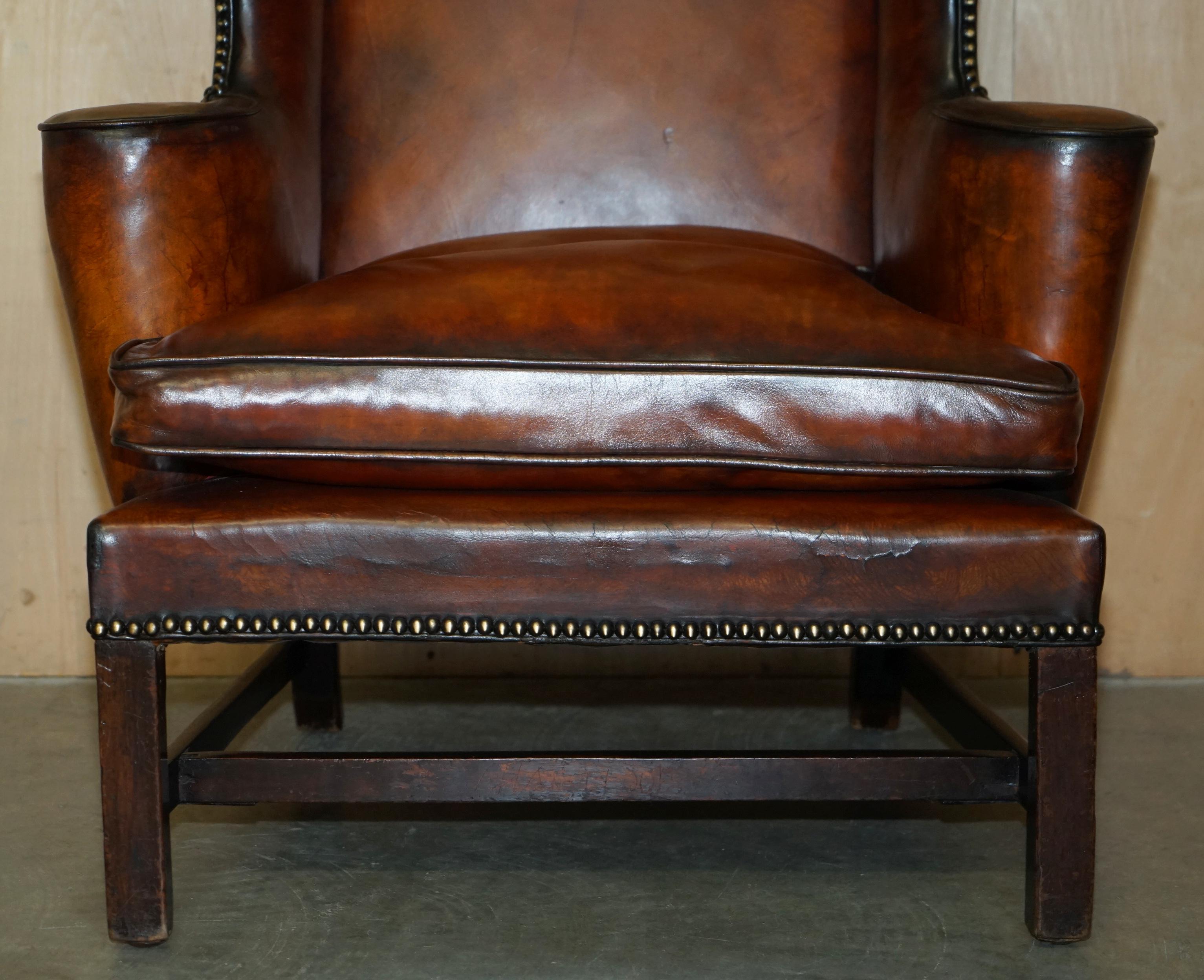 FiNE ANTIQUE RESTORED GEORGE III PERIOD CIR 1780 WINGBACK BROWN LEATHER ARMCHAIR im Angebot 2