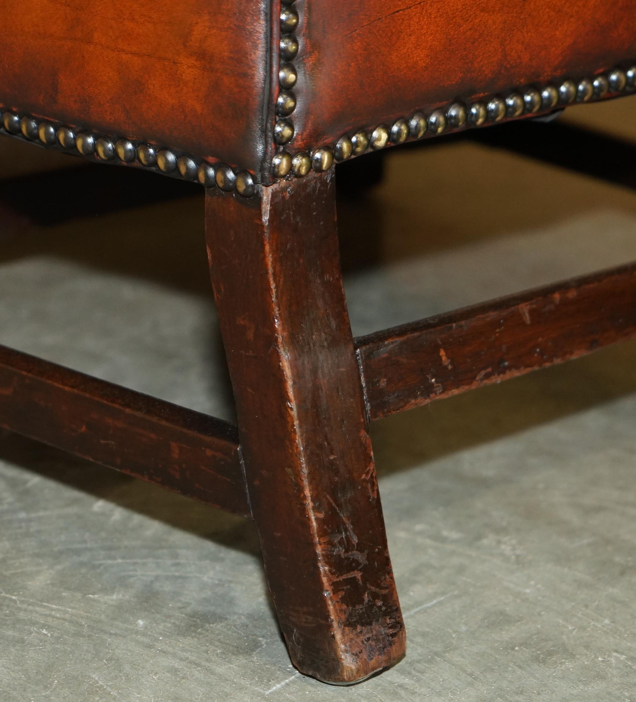 FiNE ANTIQUE RESTORED GEORGE III PERIOD CIR 1780 WINGBACK BROWN LEATHER ARMCHAIR im Angebot 8
