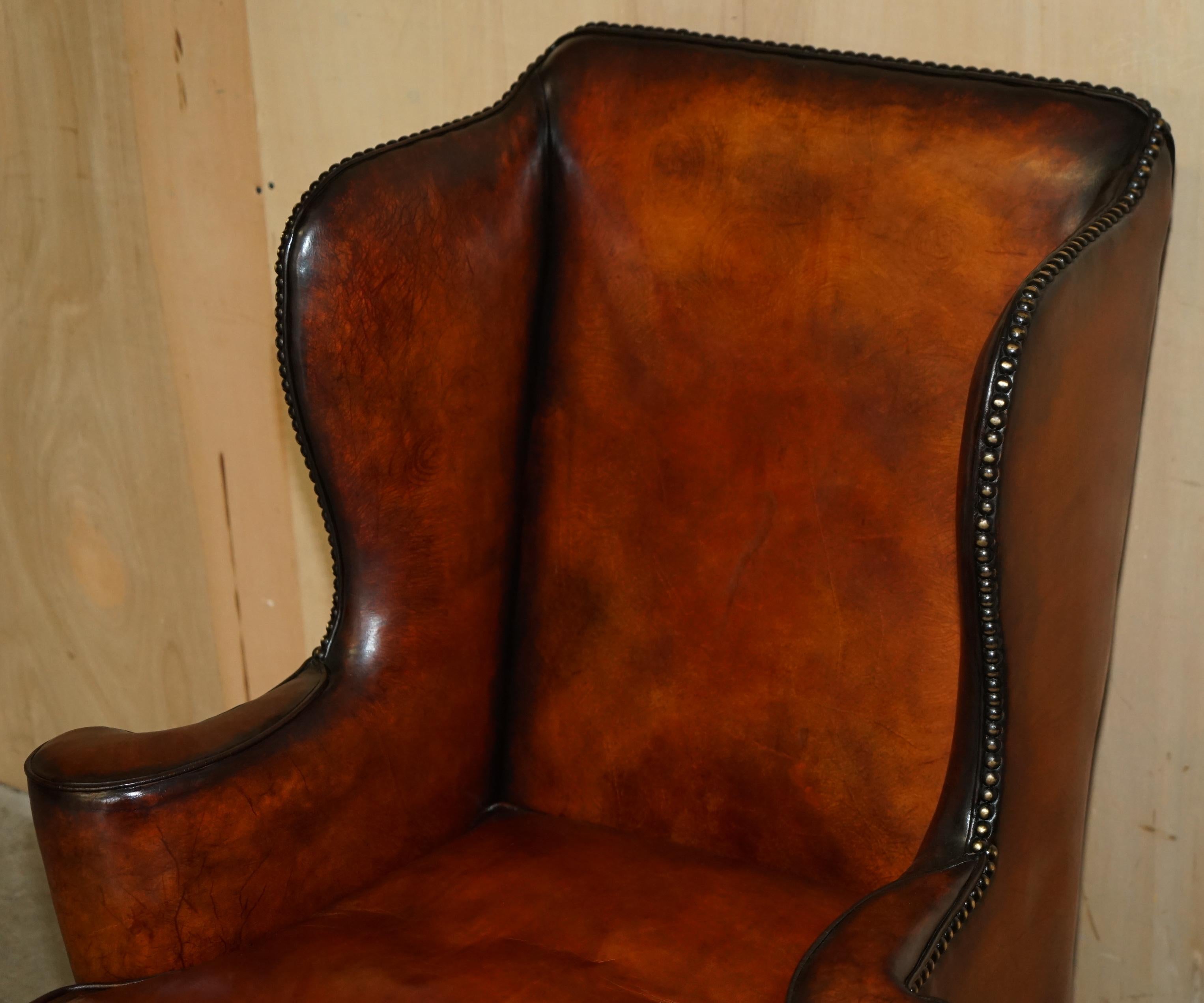 FiNE ANTIQUE RESTORED GEORGE III PERIOD CIR 1780 WINGBACK BROWN LEATHER ARMCHAIR (George III.) im Angebot