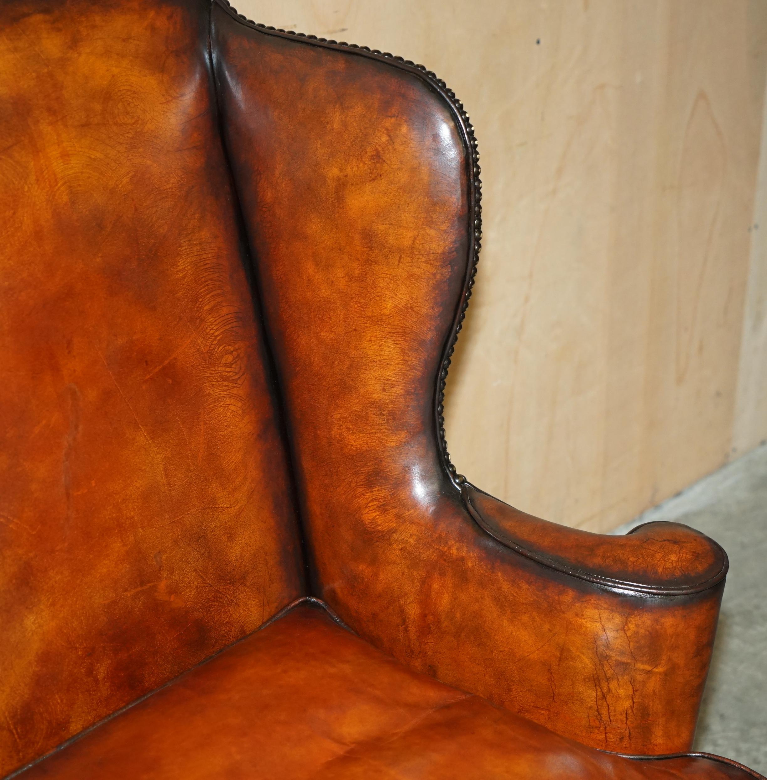 FiNE ANTIQUE RESTORED GEORGE III PERIOD CIR 1780 WINGBACK BROWN LEATHER ARMCHAIR (Leder) im Angebot