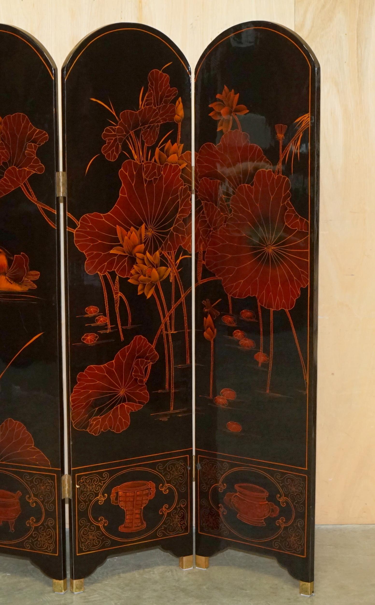 FINE ANTIQUE ROOM DIVIDER TITLED IN CHINESE 