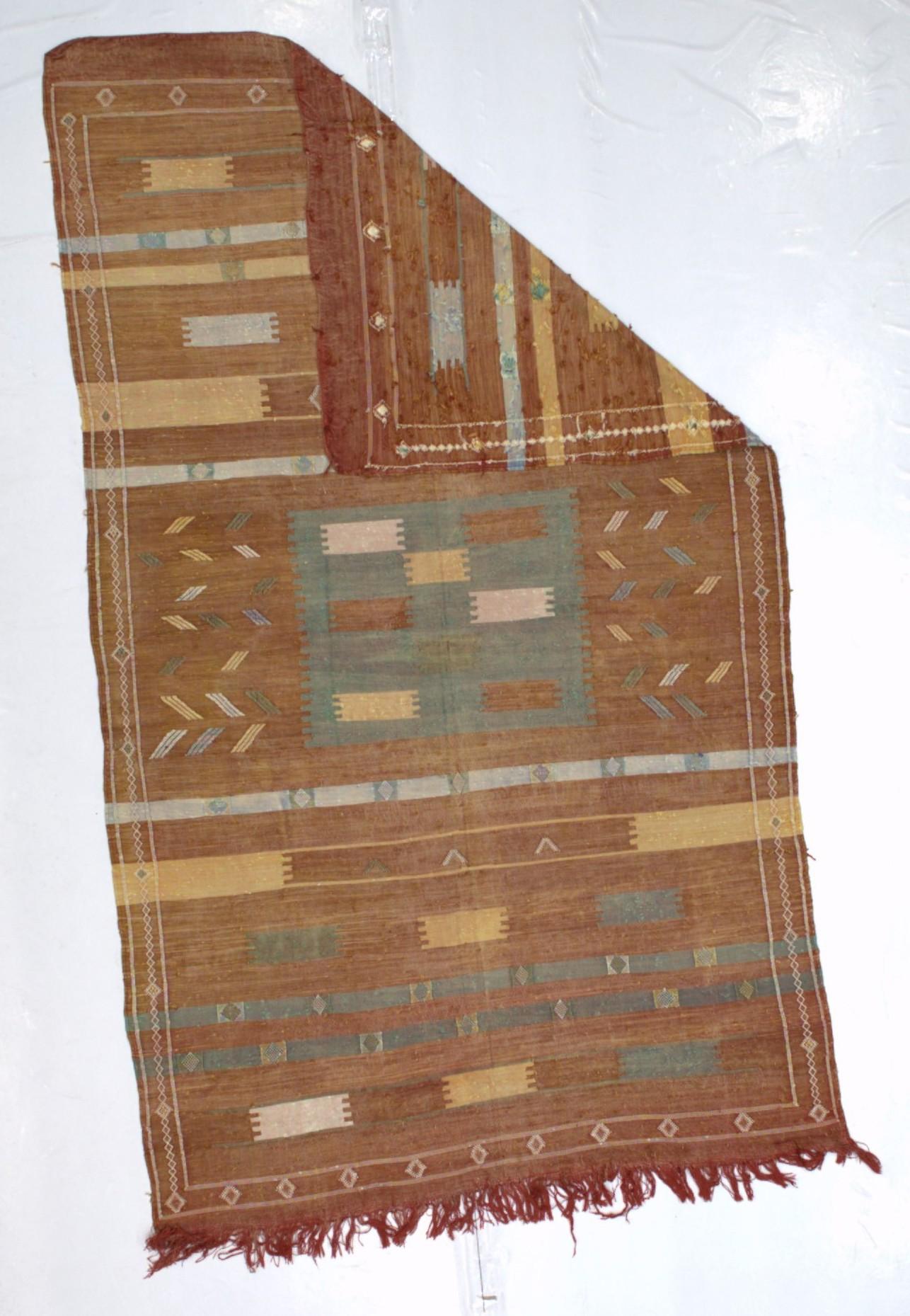 Fine Antique Scandinavian Silk Kilim Rug 4'4