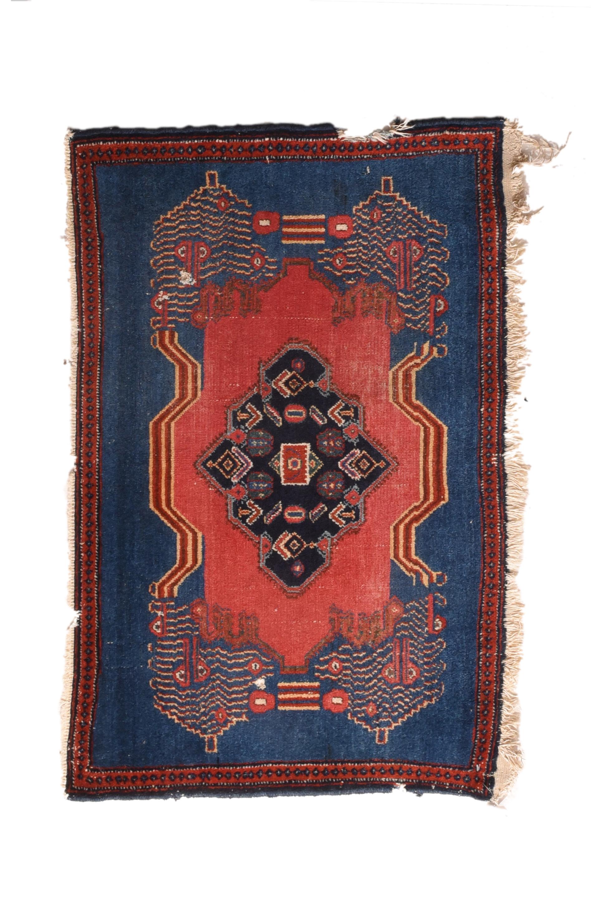 Fine Antique Senneh Persian Kurd Rug, Hand Knotted, circa 1910 In Fair Condition In New York, NY