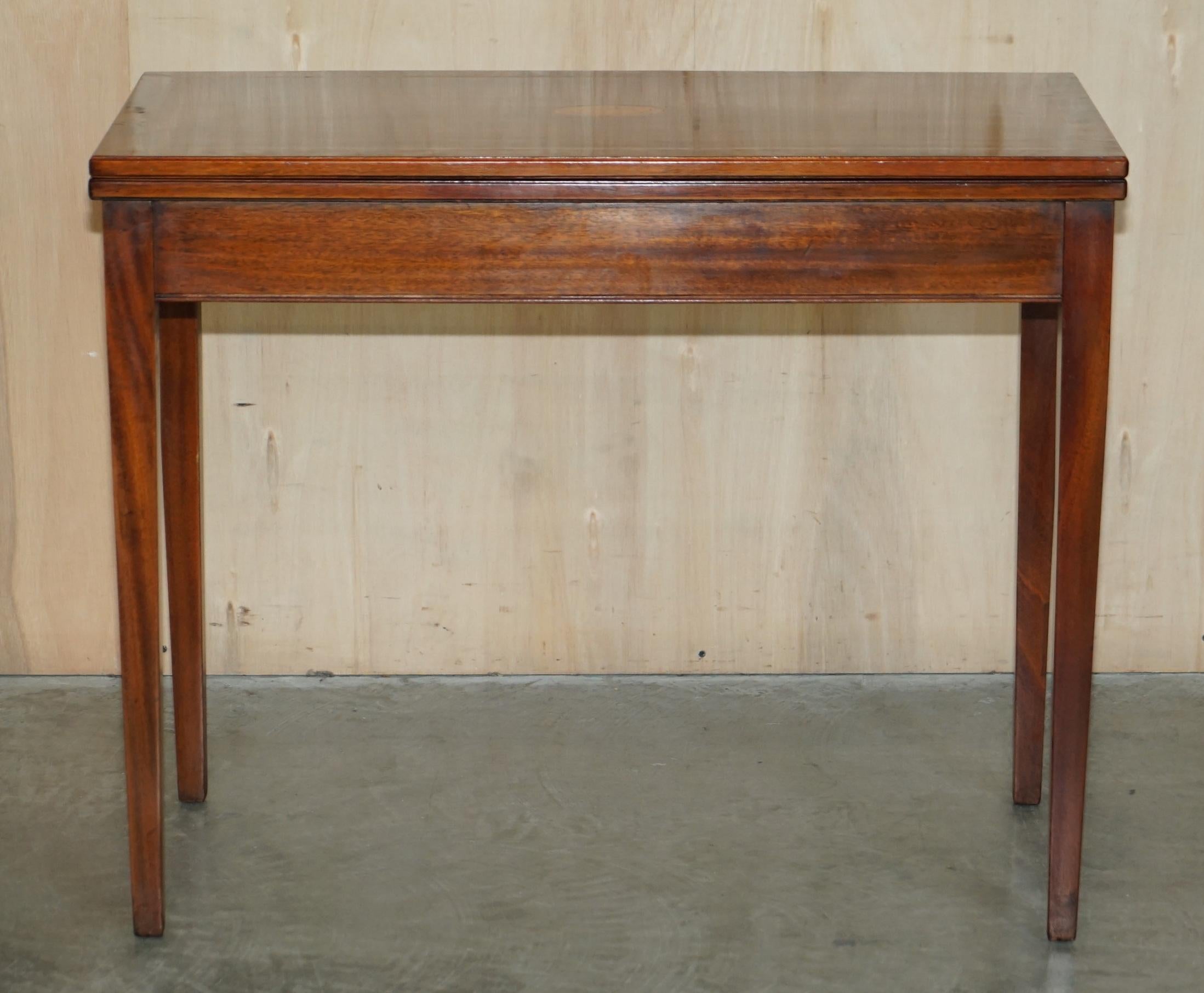 Regency FINE ANTIQUE SHERATON BURR & BURL WALNUT CARD GAMES TABLE WITH SATINWOOD DETAiL For Sale