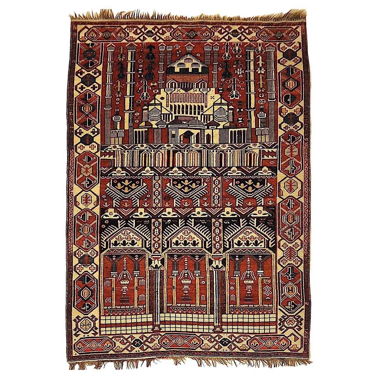 Tapis de méditation Shirvan ancien avec motif Aya Sofia, Circa 1880 en vente