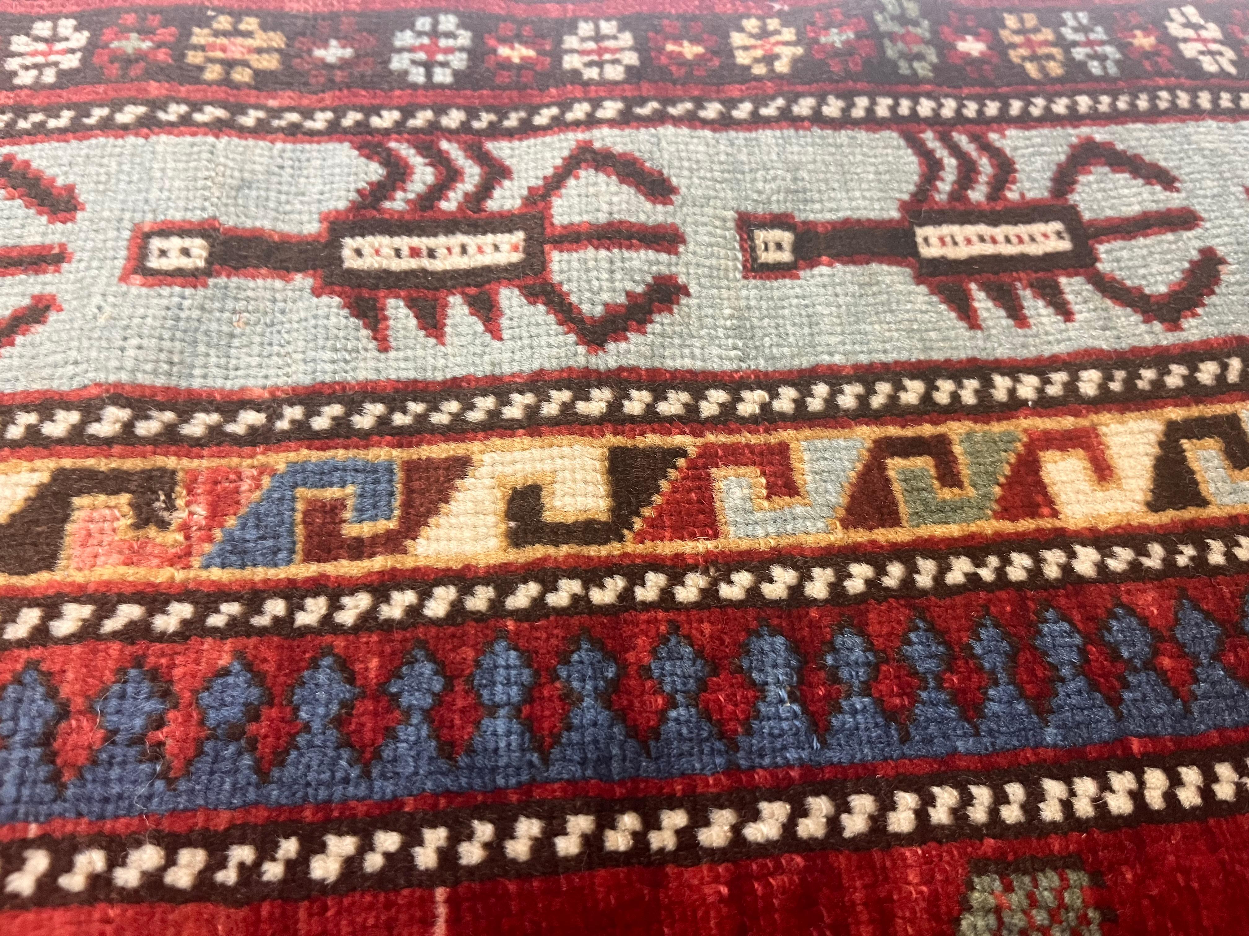 Fine Antique Shirvan unusual pictorial design Rug 4'11