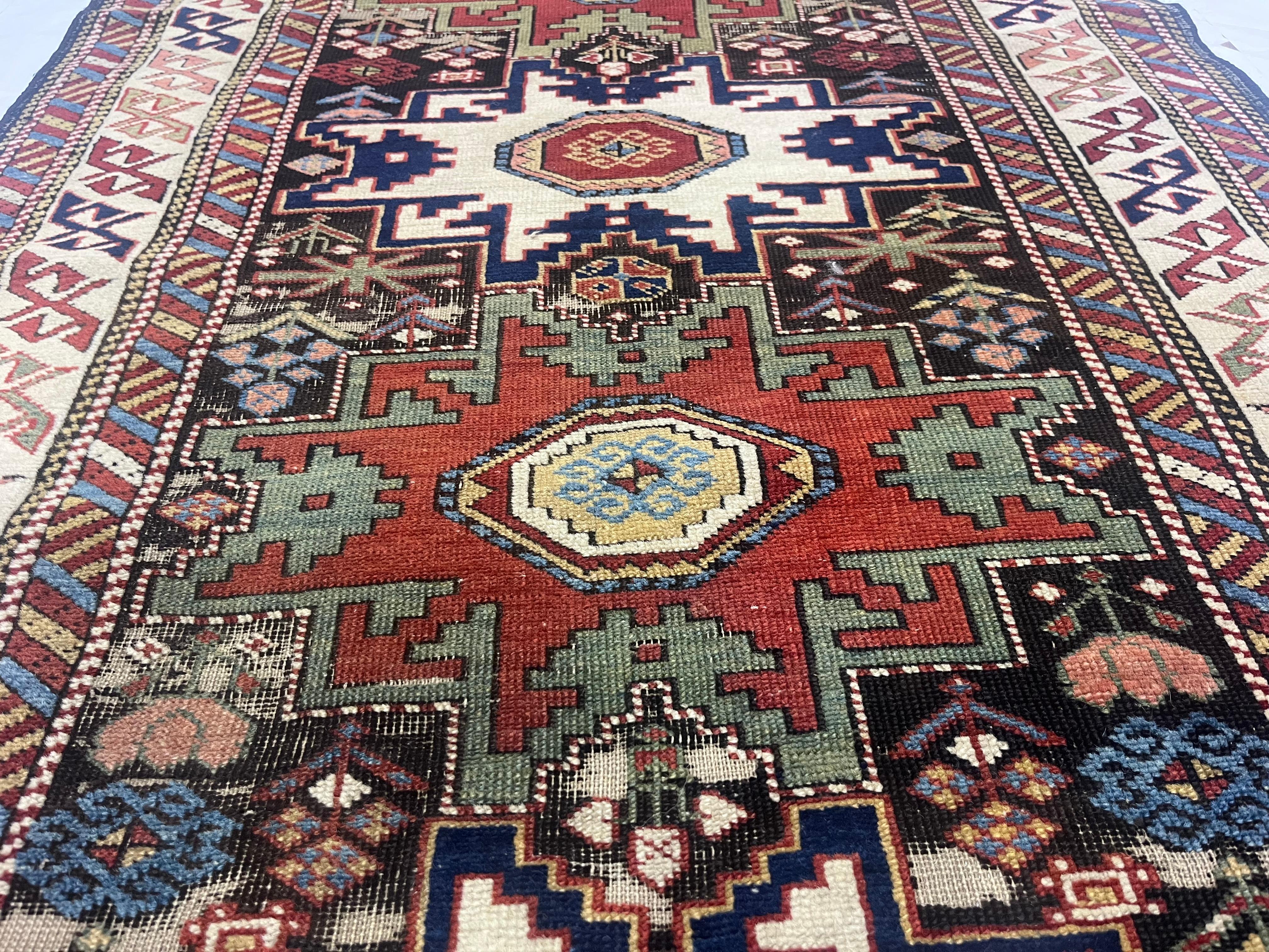Tappeto antico in lana Shirvan 2'11