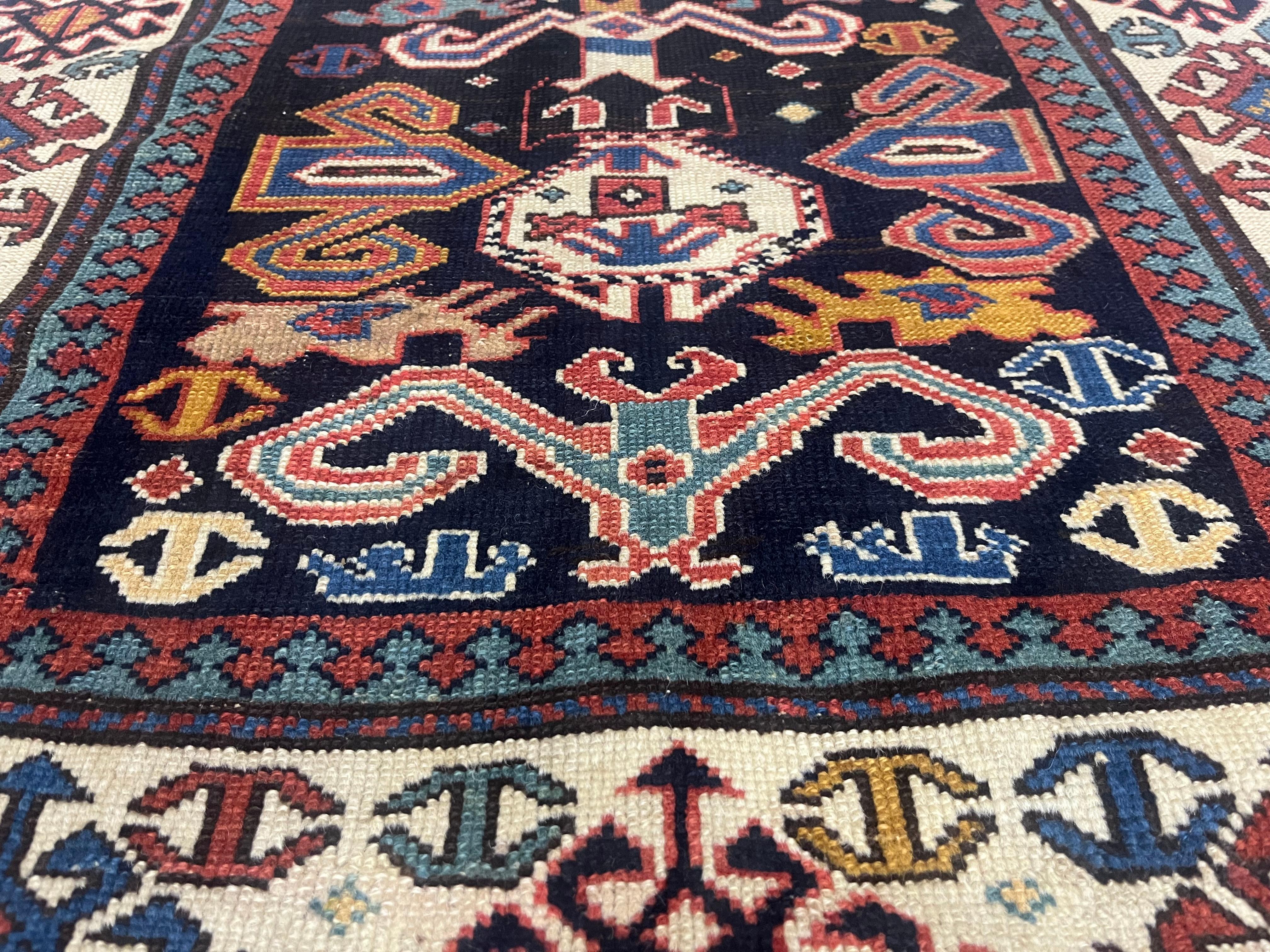 Feiner antiker Shirvan-Wollteppich 3'3