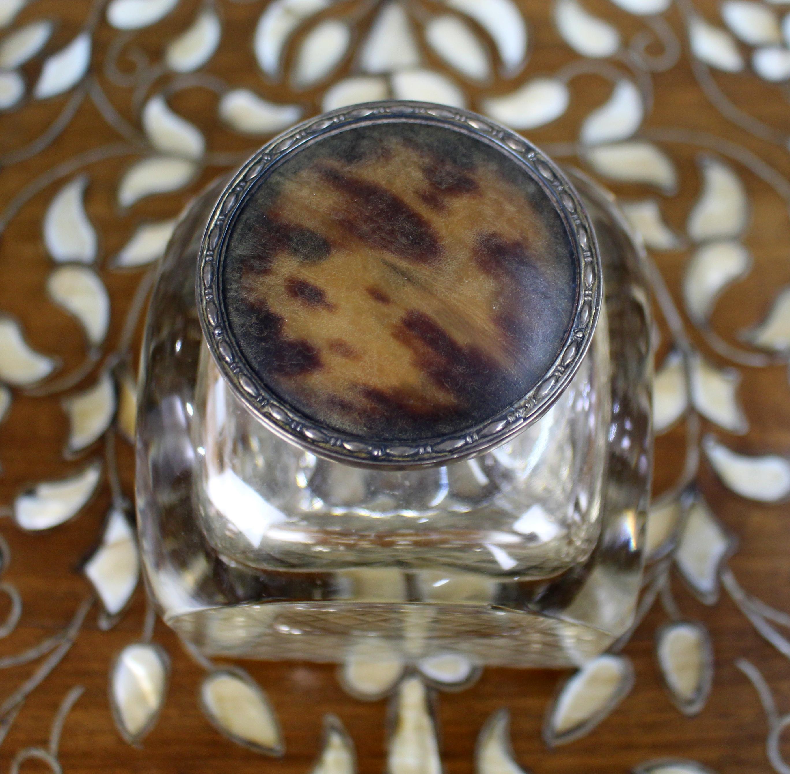 Feines antikes Tintenfass aus Silber und geschliffenem Glas, um 1916 im Zustand „Gut“ im Angebot in Worcester, GB