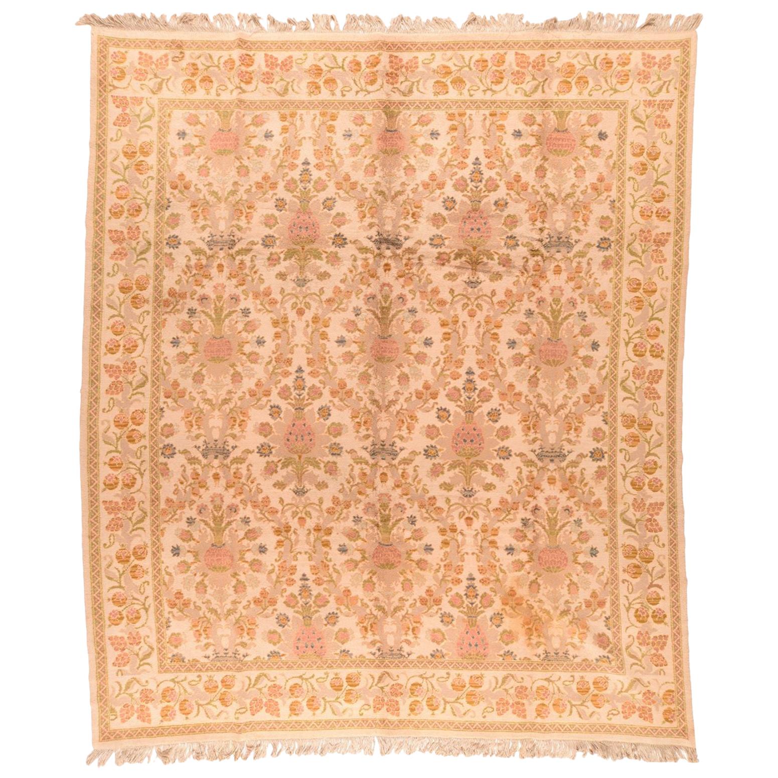 Antiker spanischer Teppich aus Wolle