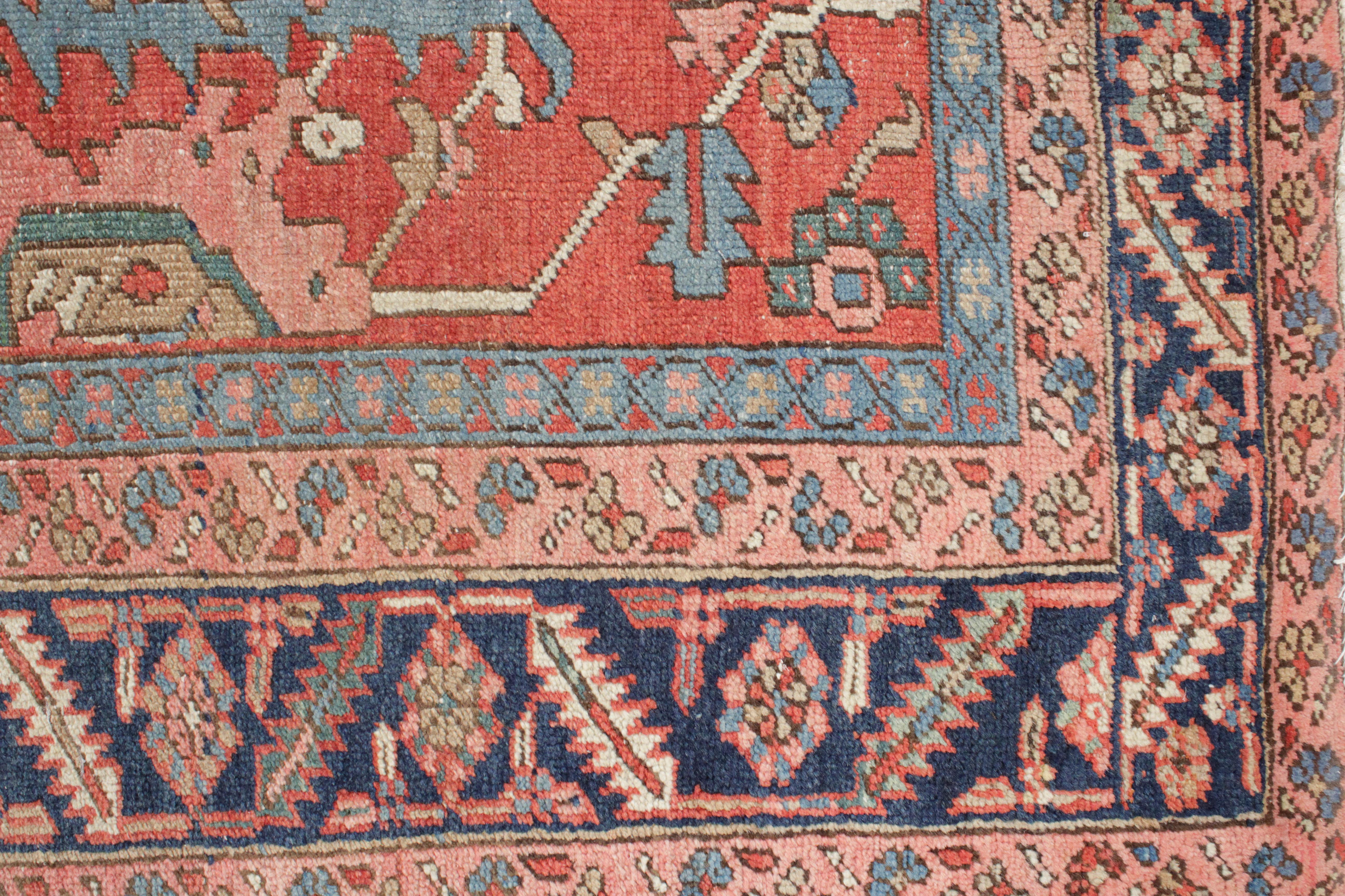 Fine Antique Square Size Large Scale All-Over Pattern Heriz Serapi Rug For Sale 4
