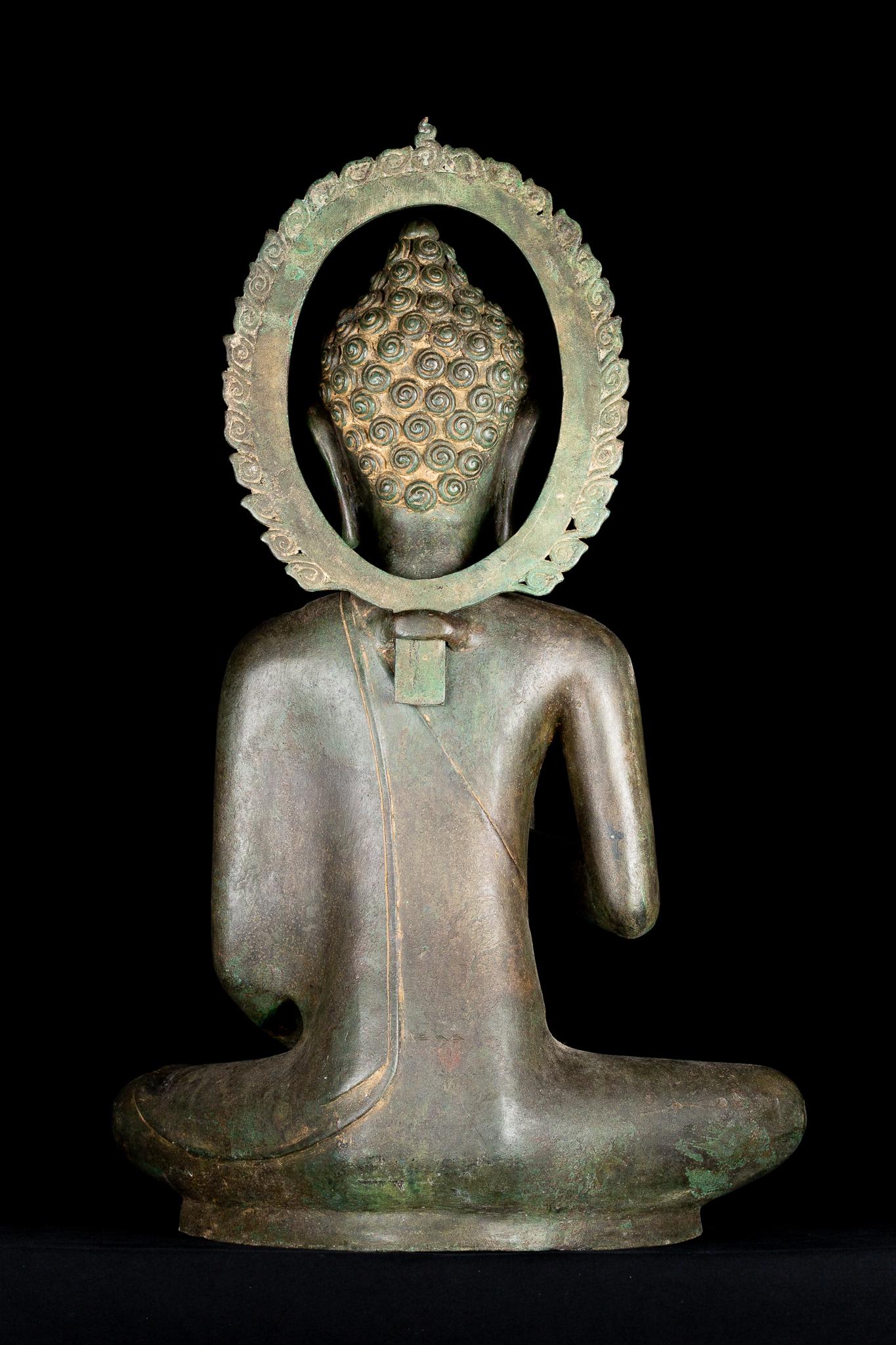 Fine Antique Teaching Buddha with Divine Halo Hand Cast Bronze, 19th Century 6