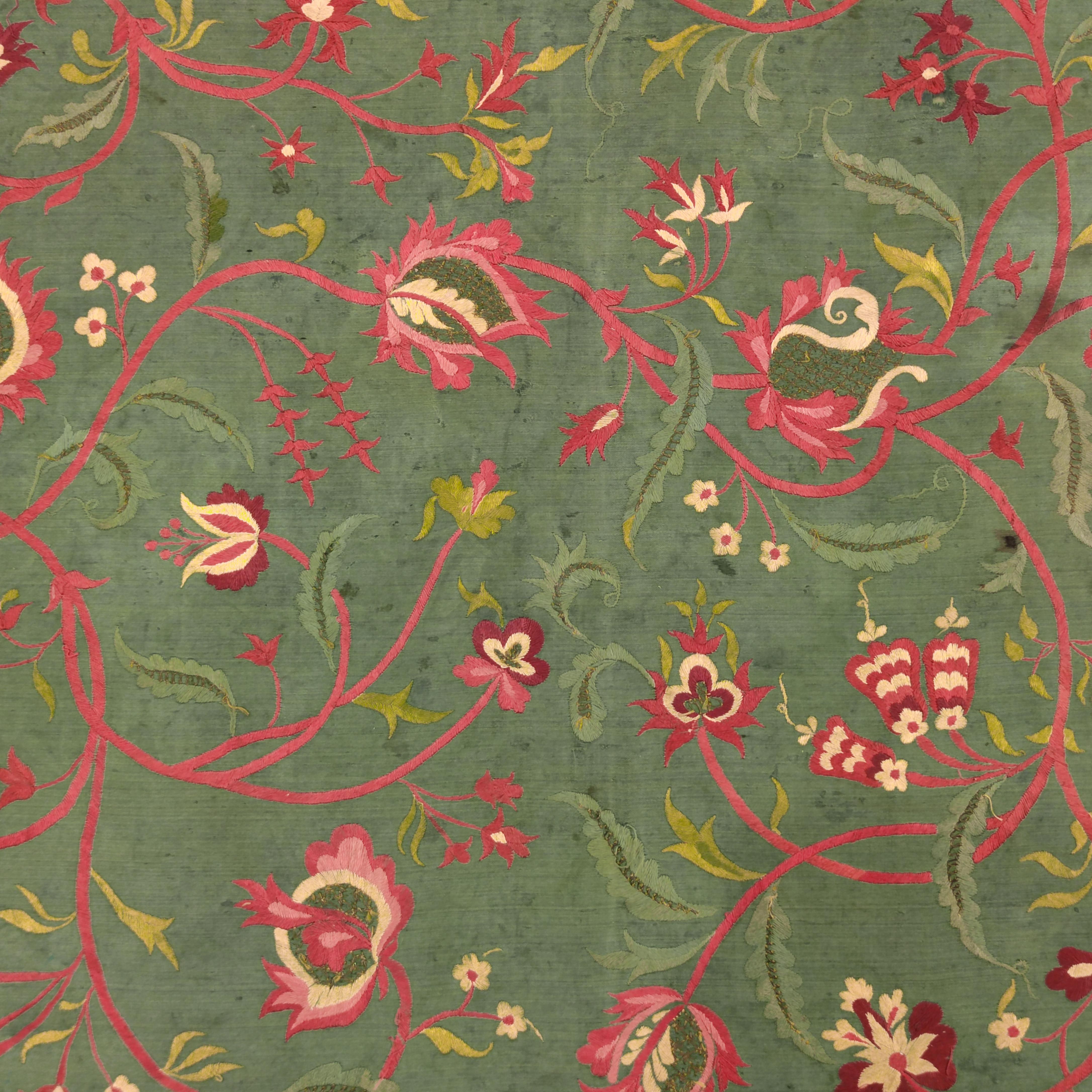 Metà XIX secolo Fine Antique Teal Green Silk Goa Indian Embroidered Textile in vendita