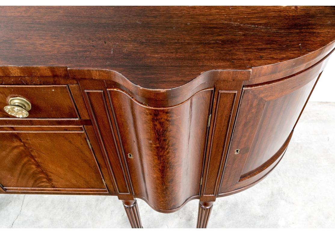 Fine Antique tSheraton Style Flame Mahogany Sideboard For Sale 2