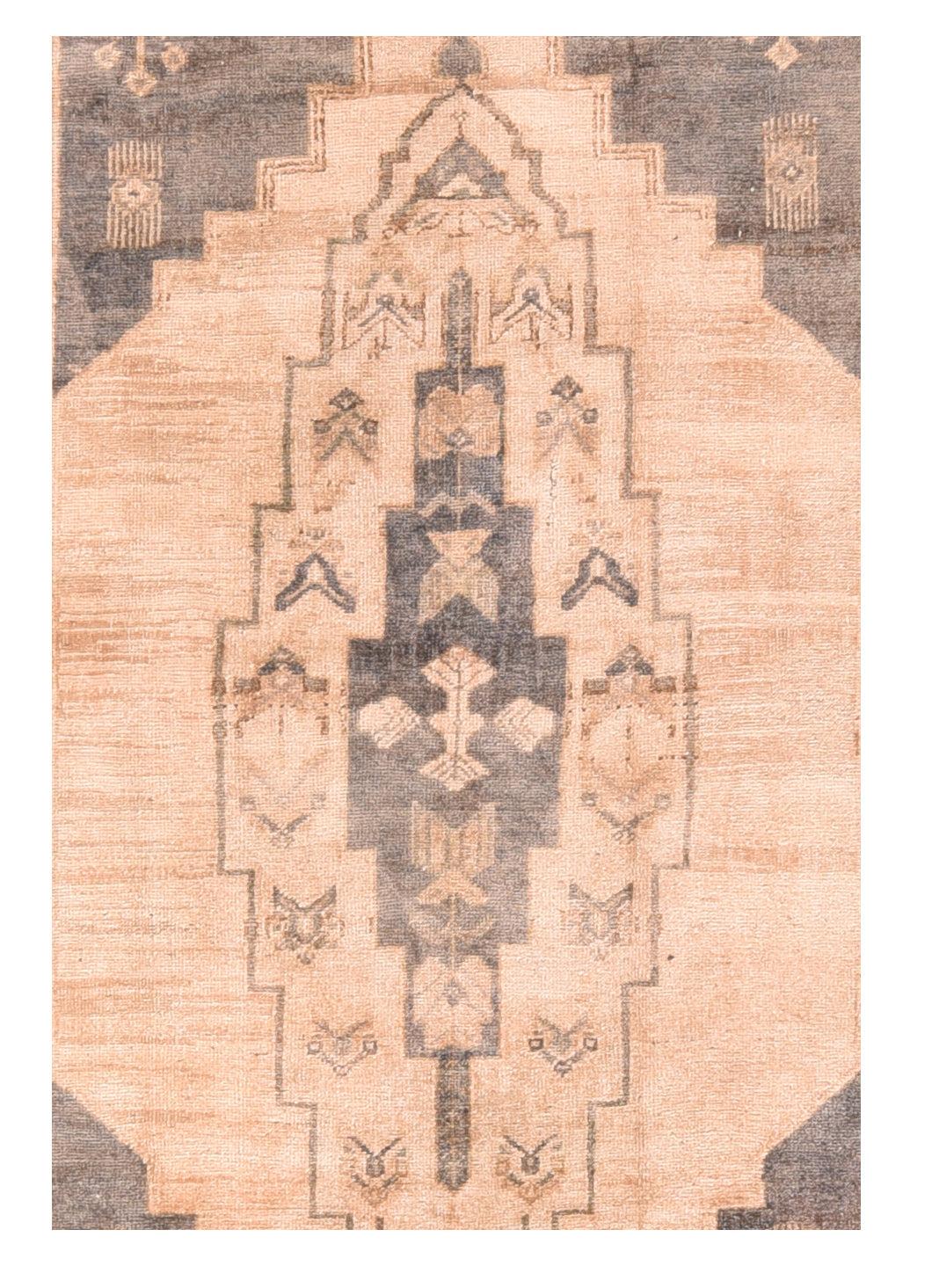 Antiker türkischer Oushak-Wollteppich 5'9'' x 10'7'' (Handgeknüpft) im Angebot