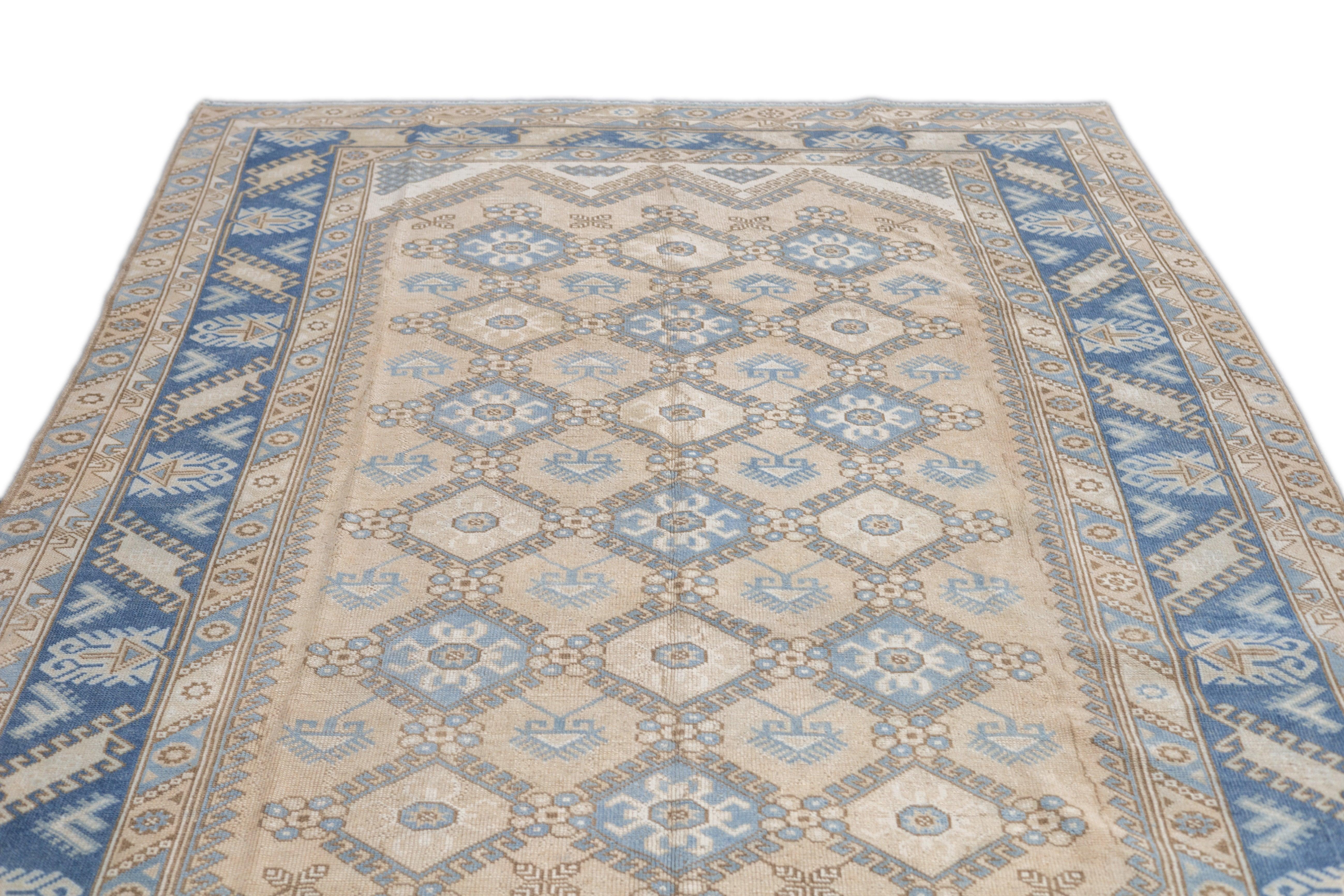 20th Century Fine Antique Turkish Oushak Wool Rug 6'6'' x 9'7'' For Sale