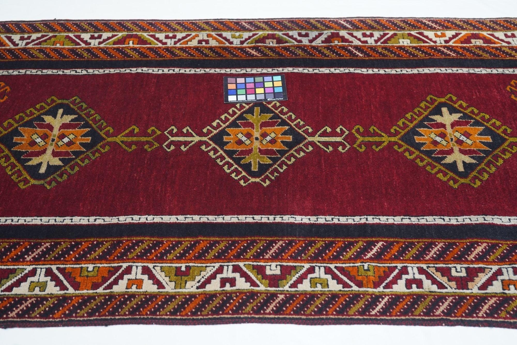 Antiguo Tribal Turco  Alfombra de lana 3'3'' x 6'3'' en venta 2