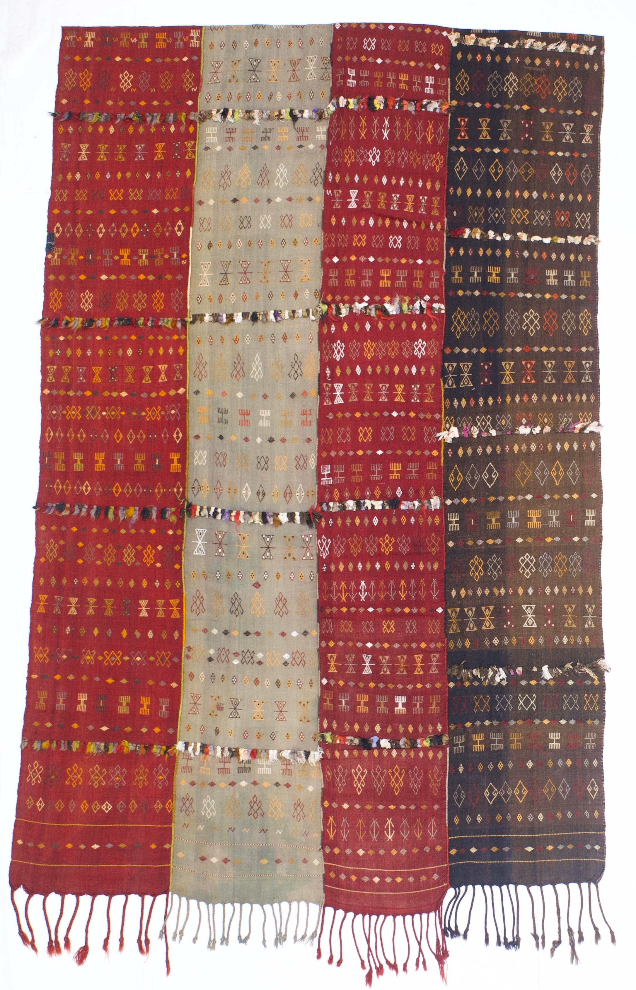 Pregiato Rug & Kilim antico dell'Uzbekistan 5'9" x 10'0"